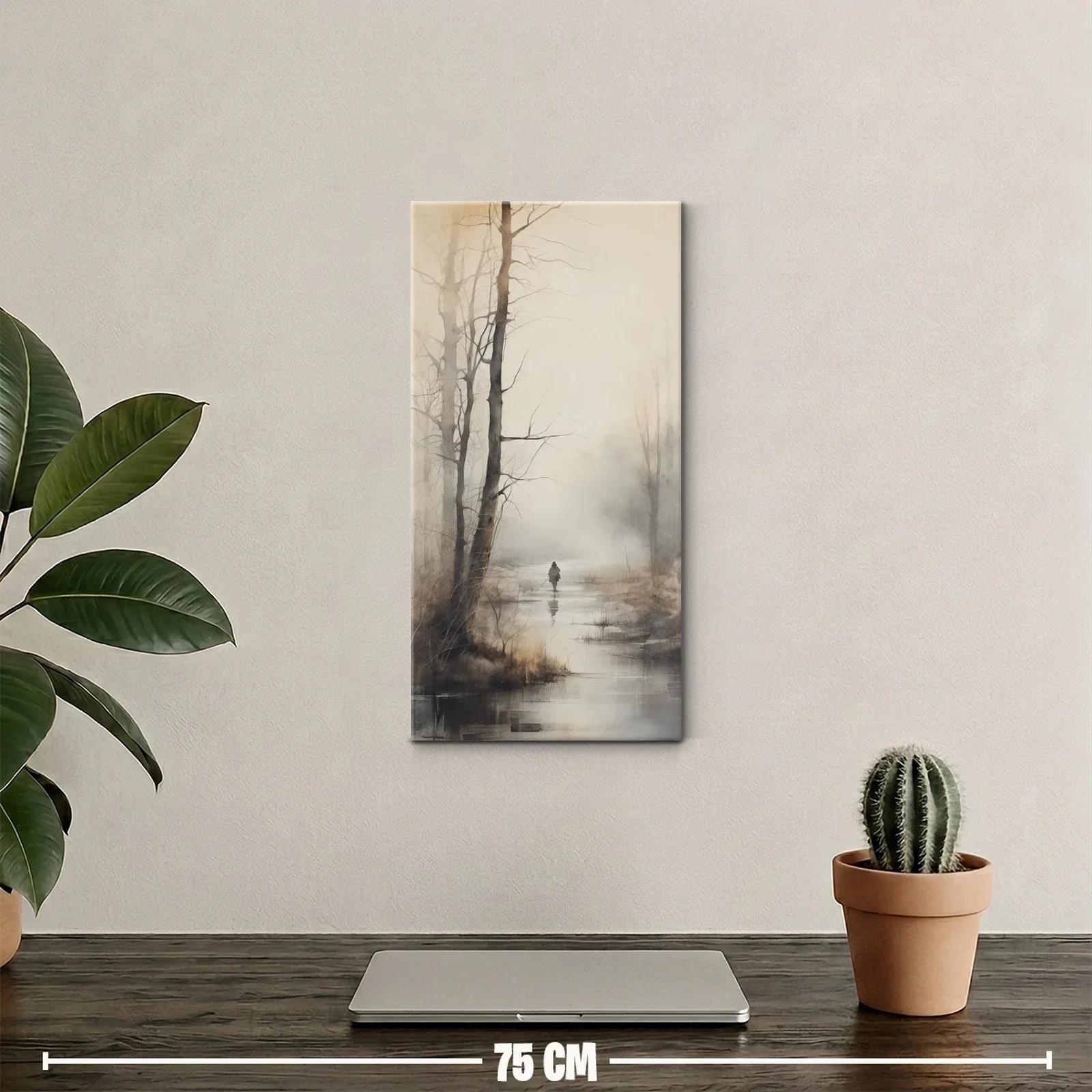 Cuadro figura solitaria en bosque brumoso — miniatura 2
