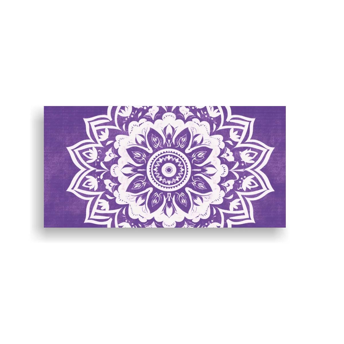Cuadro mandala floral con contornos blancos
