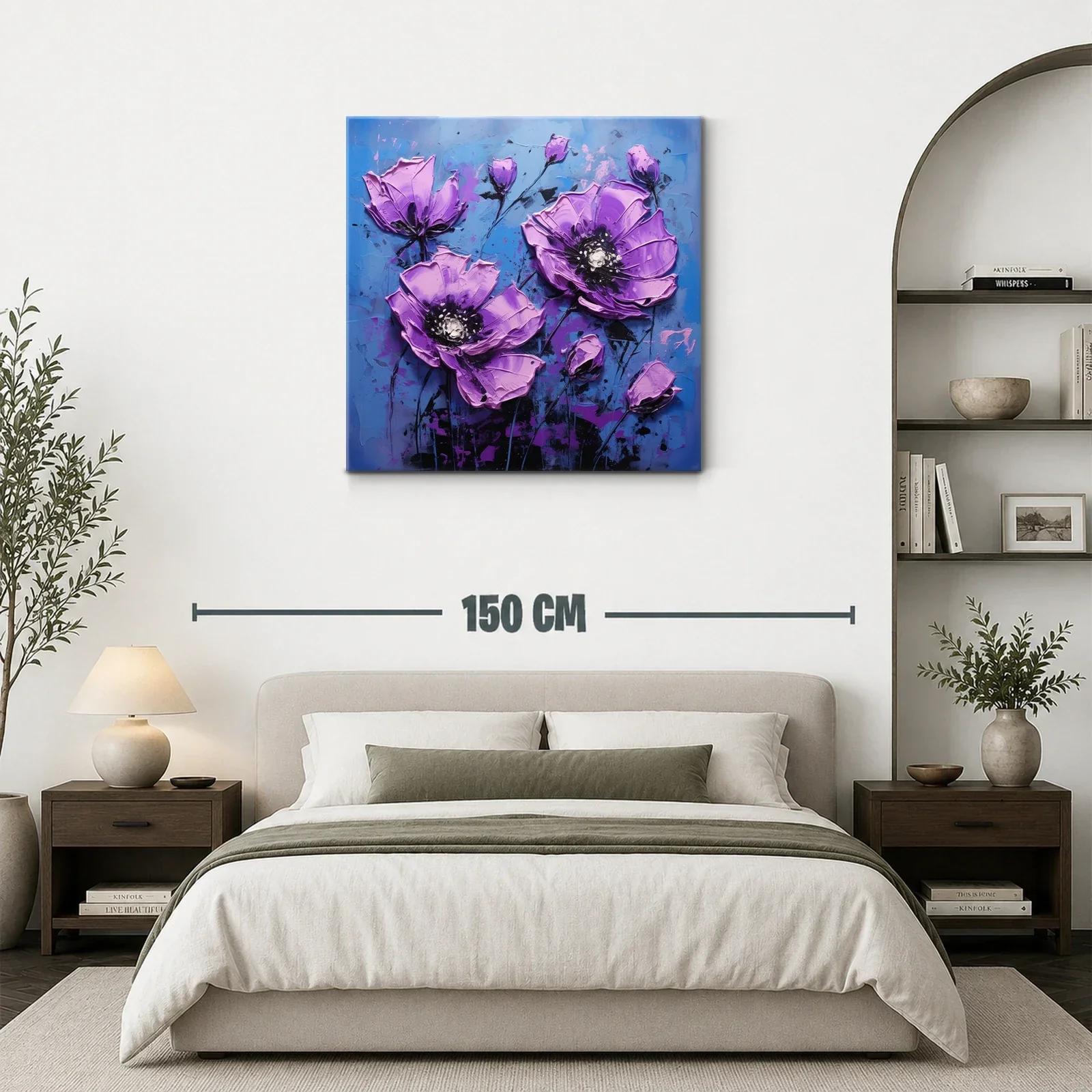 Flores Violetas Vibrantes en Fondo Azul Profundo — miniatura 3