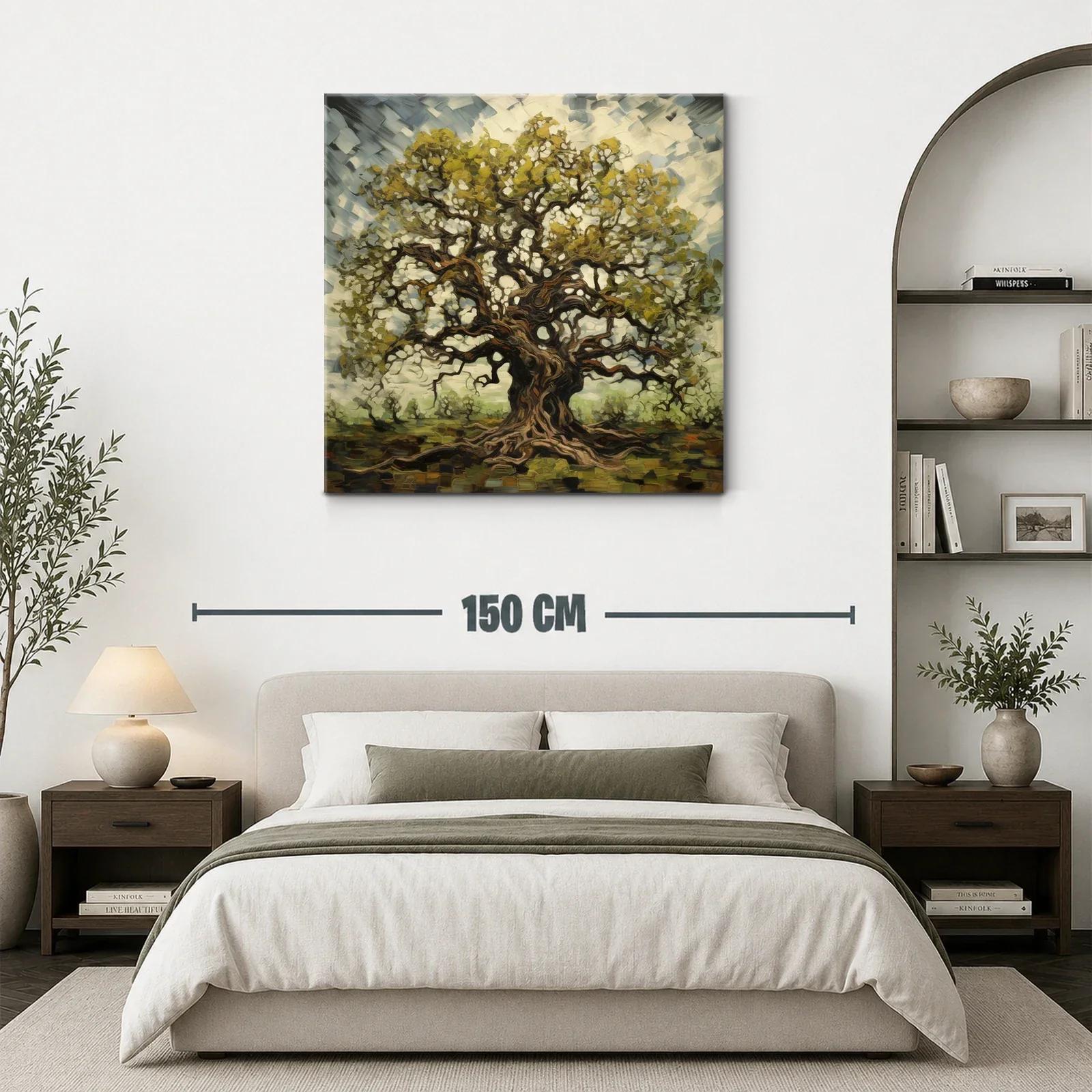 Árbol imponente con ramas entrelazadas y follaje dorado — miniatura 3