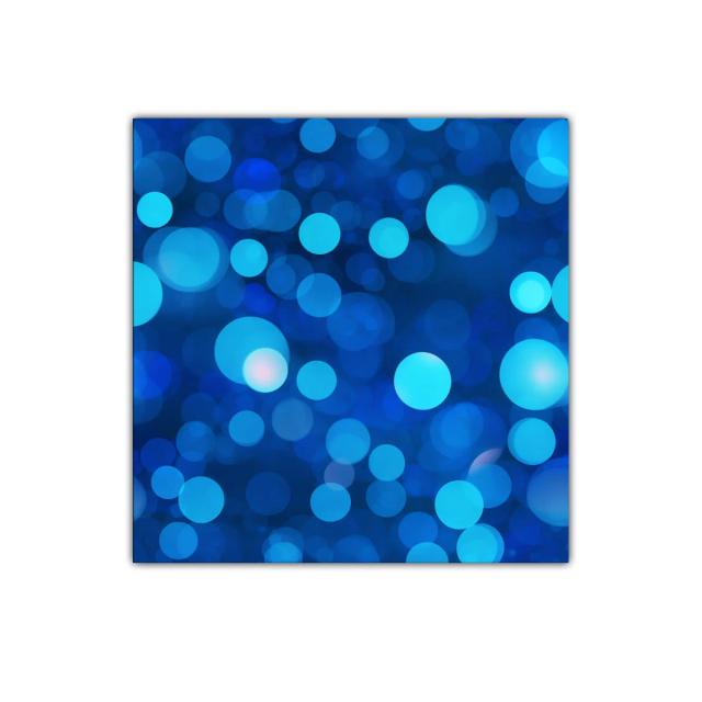 Cuadro abstracto con círculos azules en distintas tonalidades