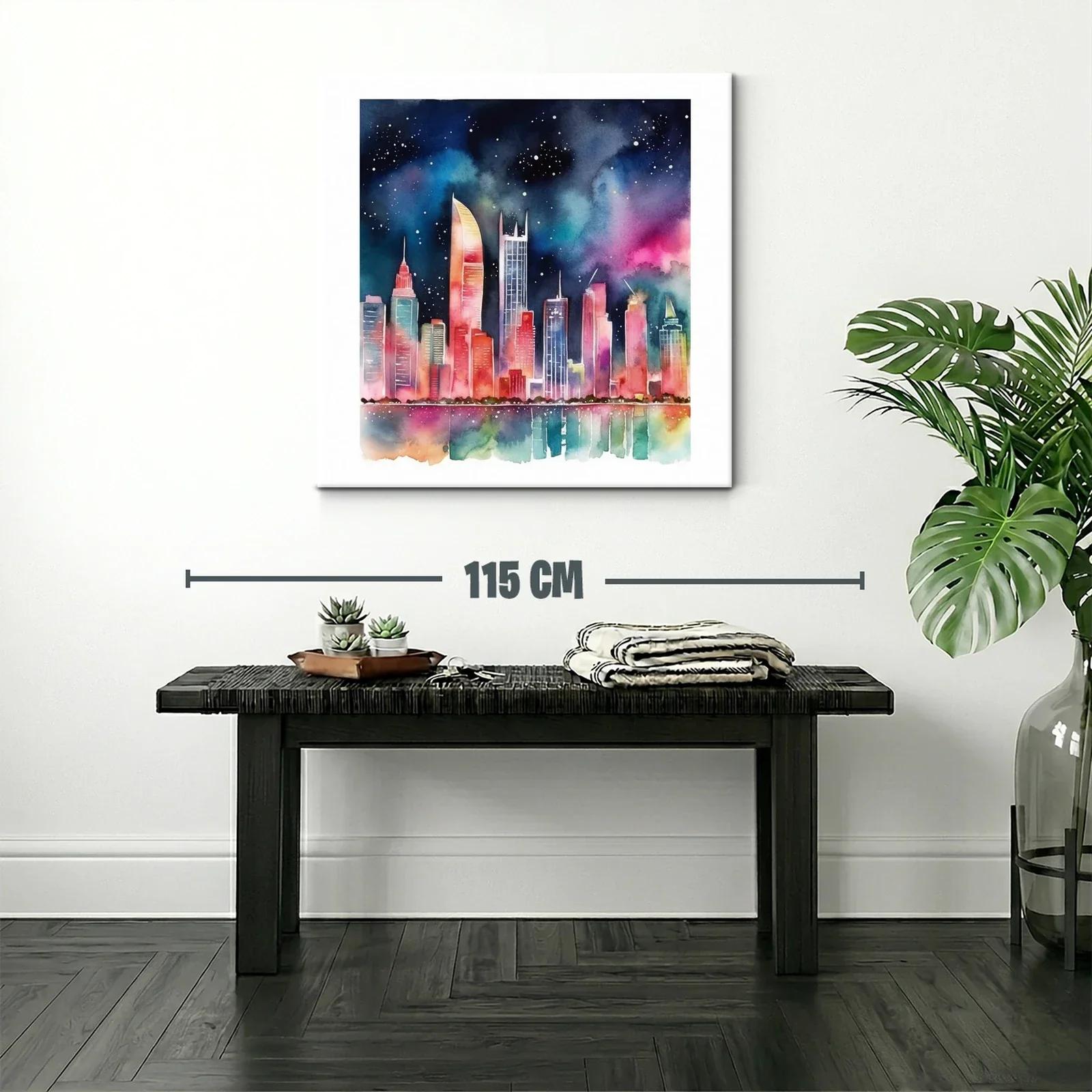 Cielo nocturno vibrante sobre ciudad iluminada con reflejos — miniatura 2