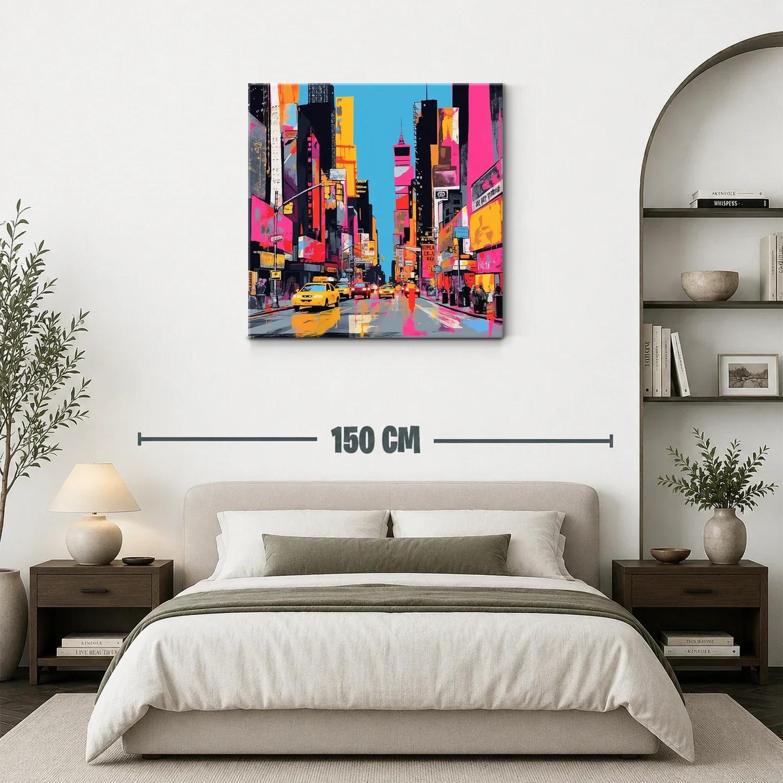 Atardecer urbano con vibrantes luces y taxis amarillos — miniatura 3