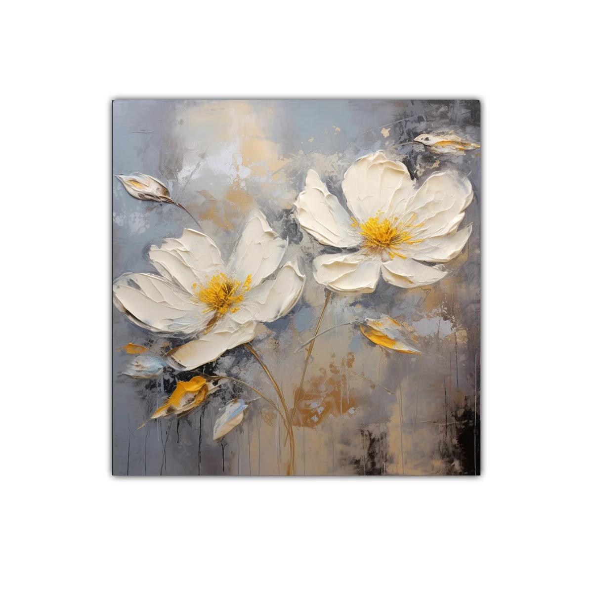 Cuadro decorativo con flores blancas y tonos dorados suaves