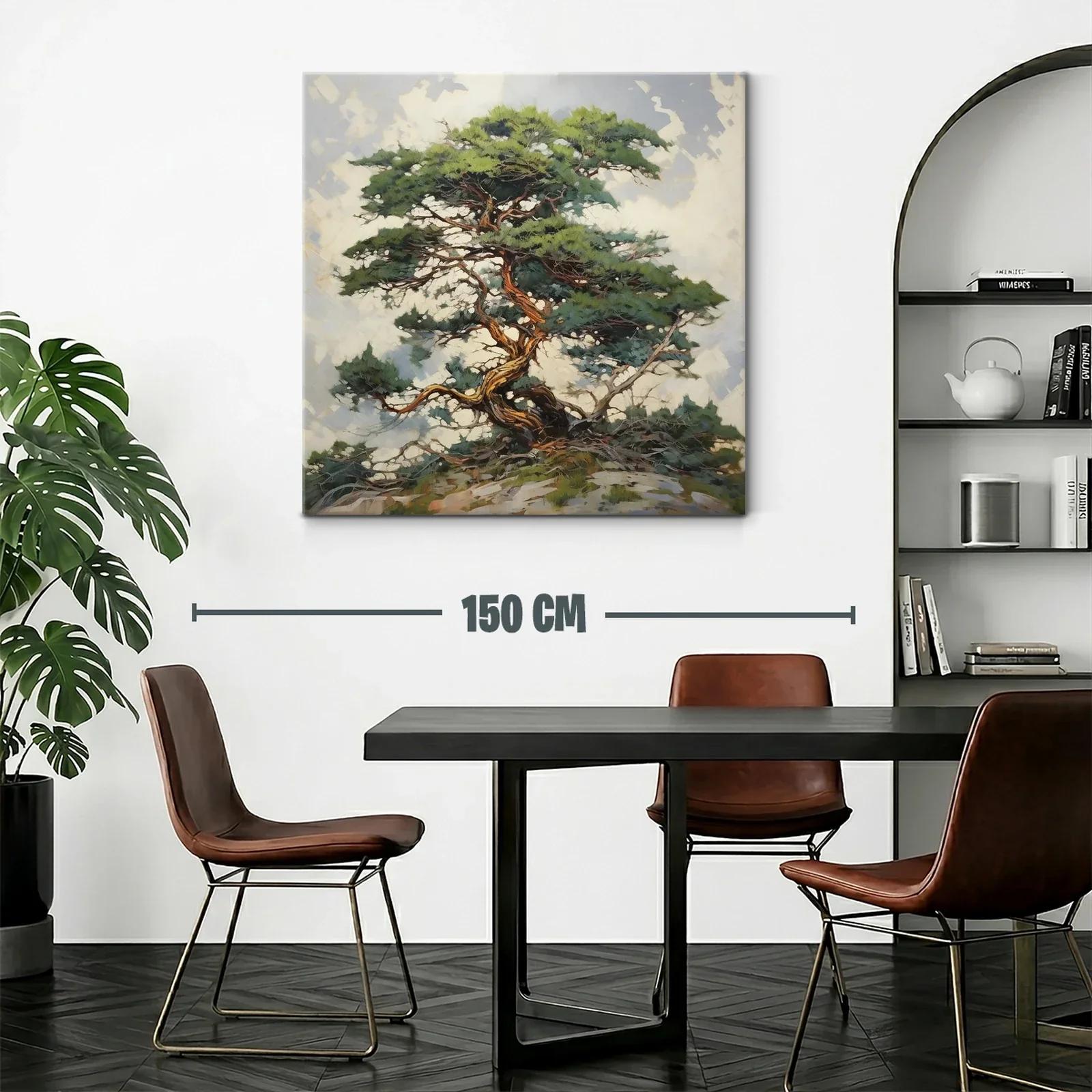 Árbol solitario con ramas retorcidas y follaje verde — miniatura 2