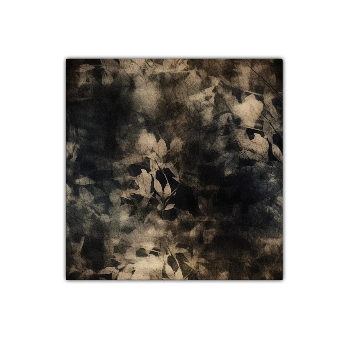 Composición abstracta de hojas en tonos sepia y negro — imagen principal