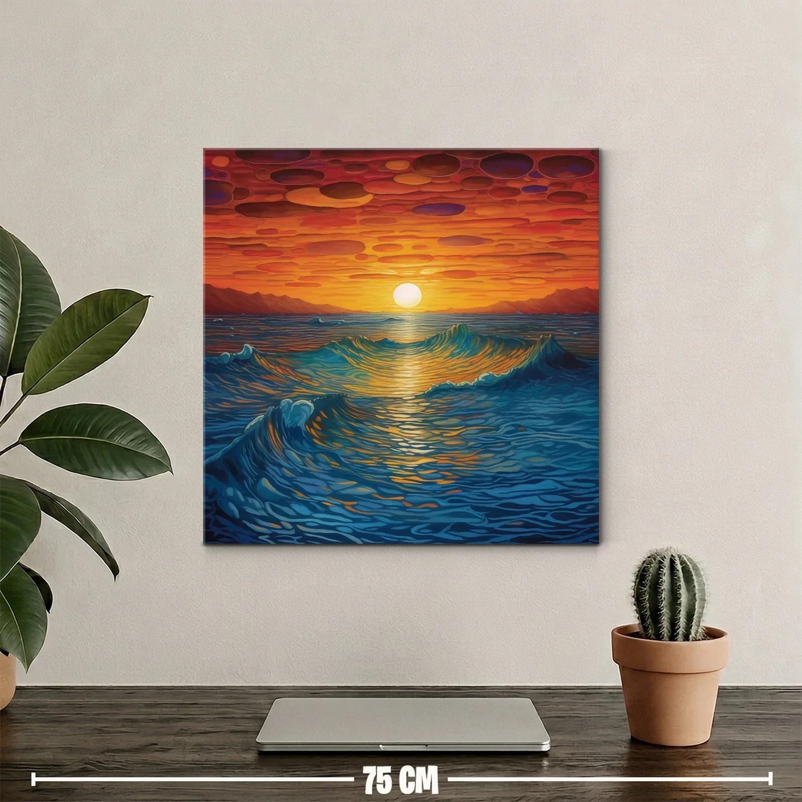 Atardecer vibrante sobre el mar con olas en movimiento — miniatura 2