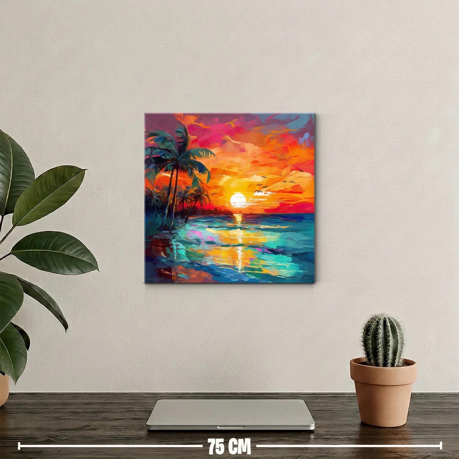 Atardecer vibrante con palmeras y reflejos en el mar — miniatura 2