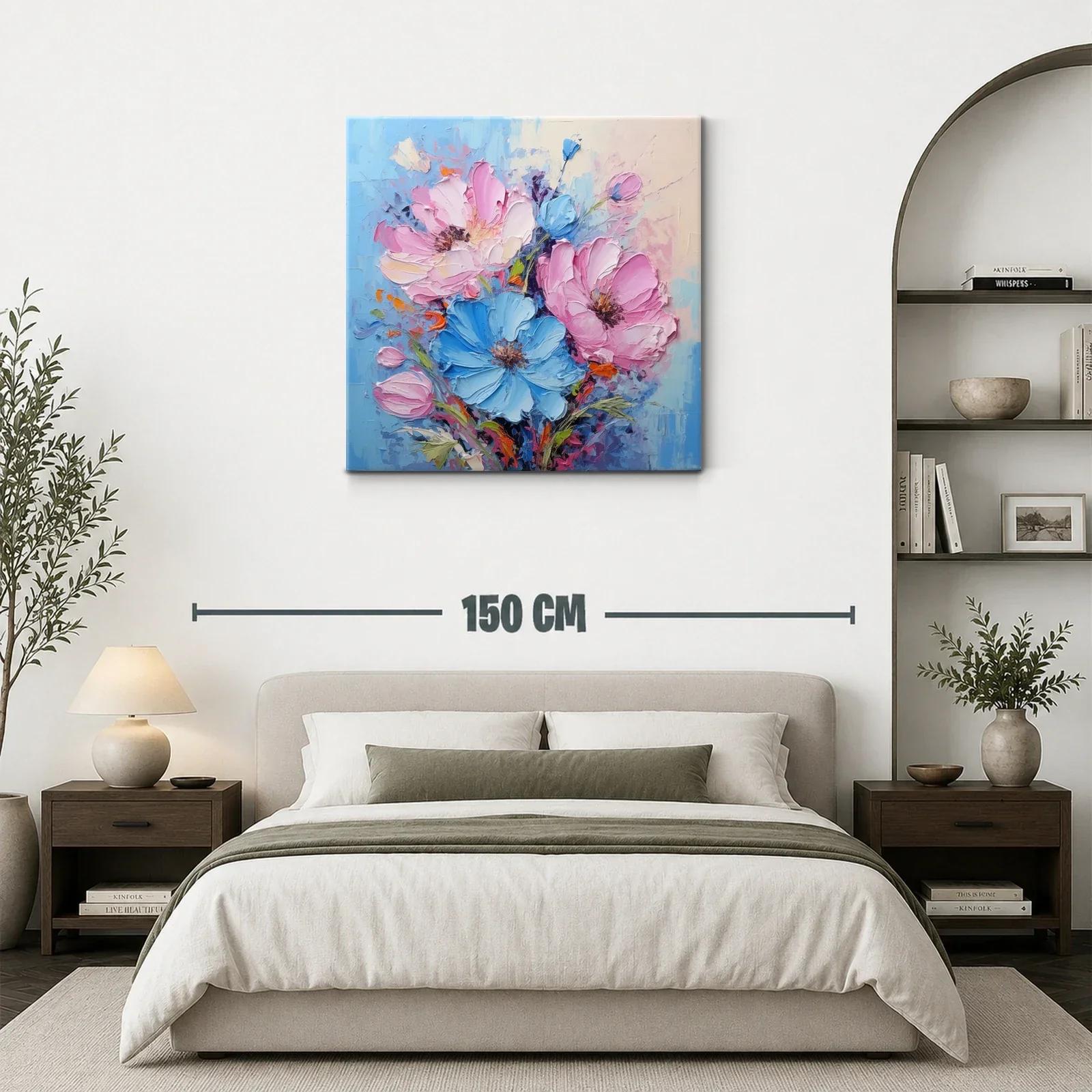 Ramo de flores vibrantes en tonos azules y rosas — miniatura 3
