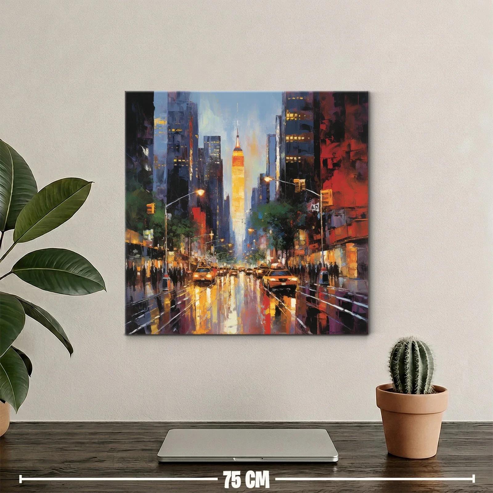 Atardecer urbano en ciudad iluminada con taxis y rascacielos — miniatura 2