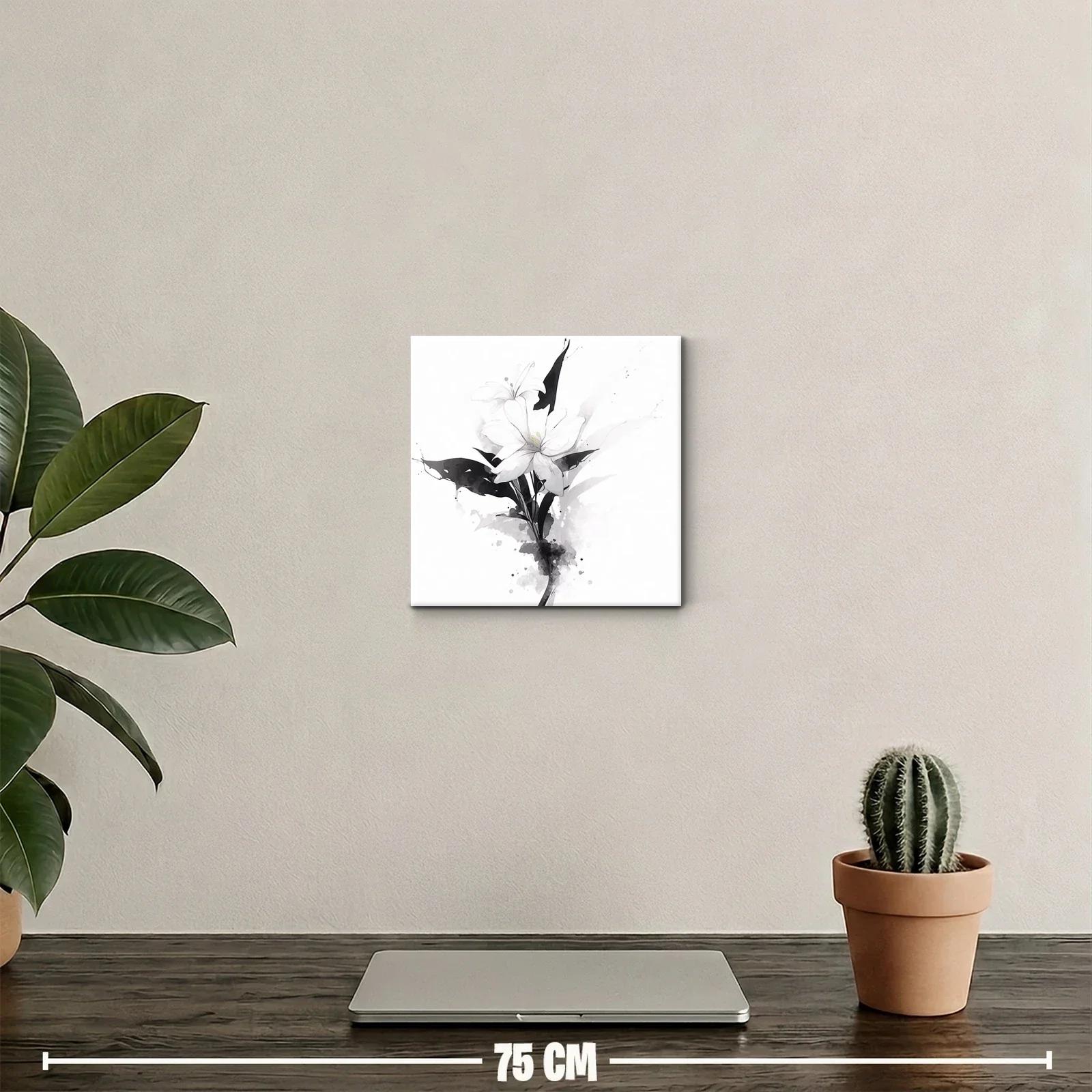 Flor blanca con toques de acuarela en tonos grises — miniatura 2
