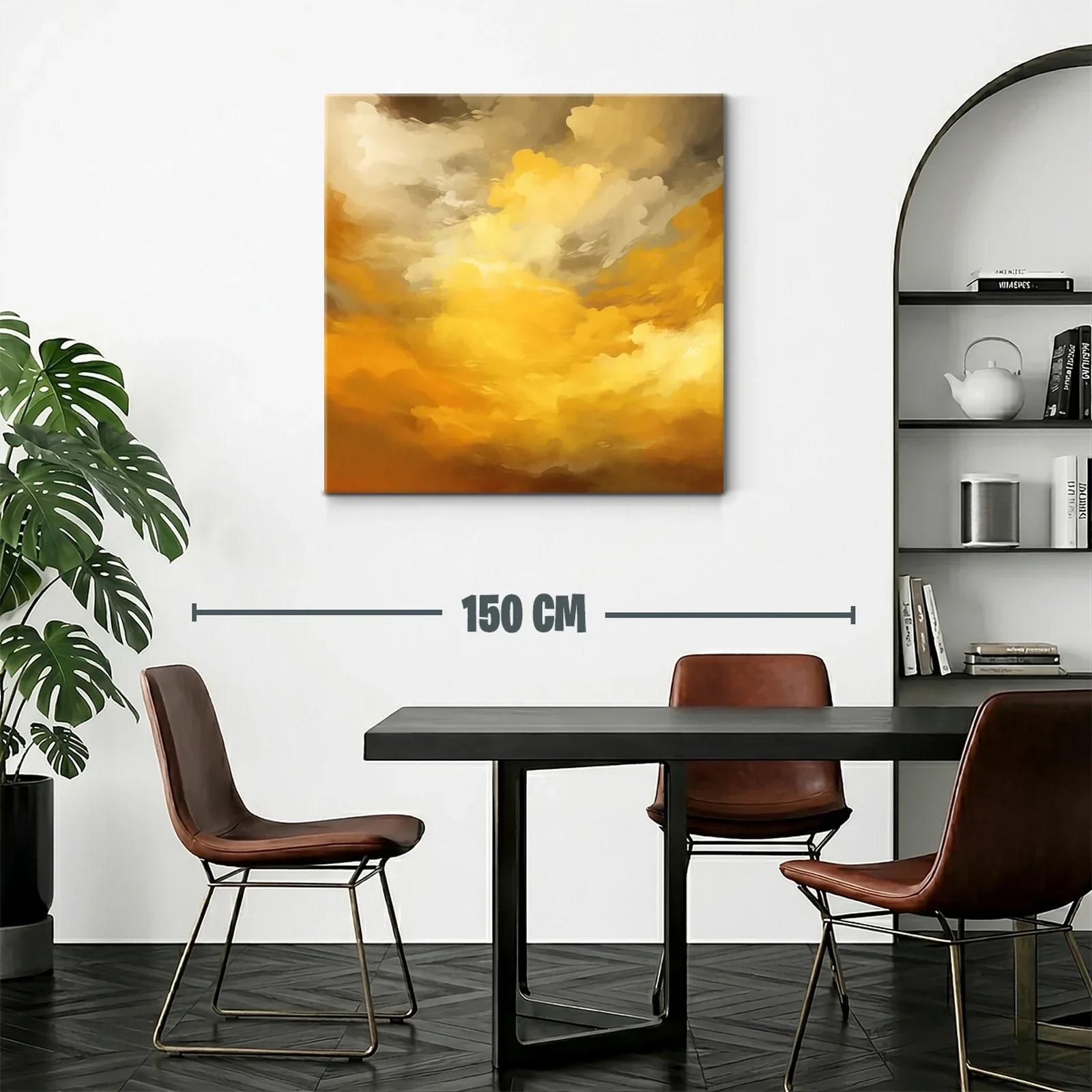 Atardecer dorado con nubes en movimiento y luz cálida — miniatura 2