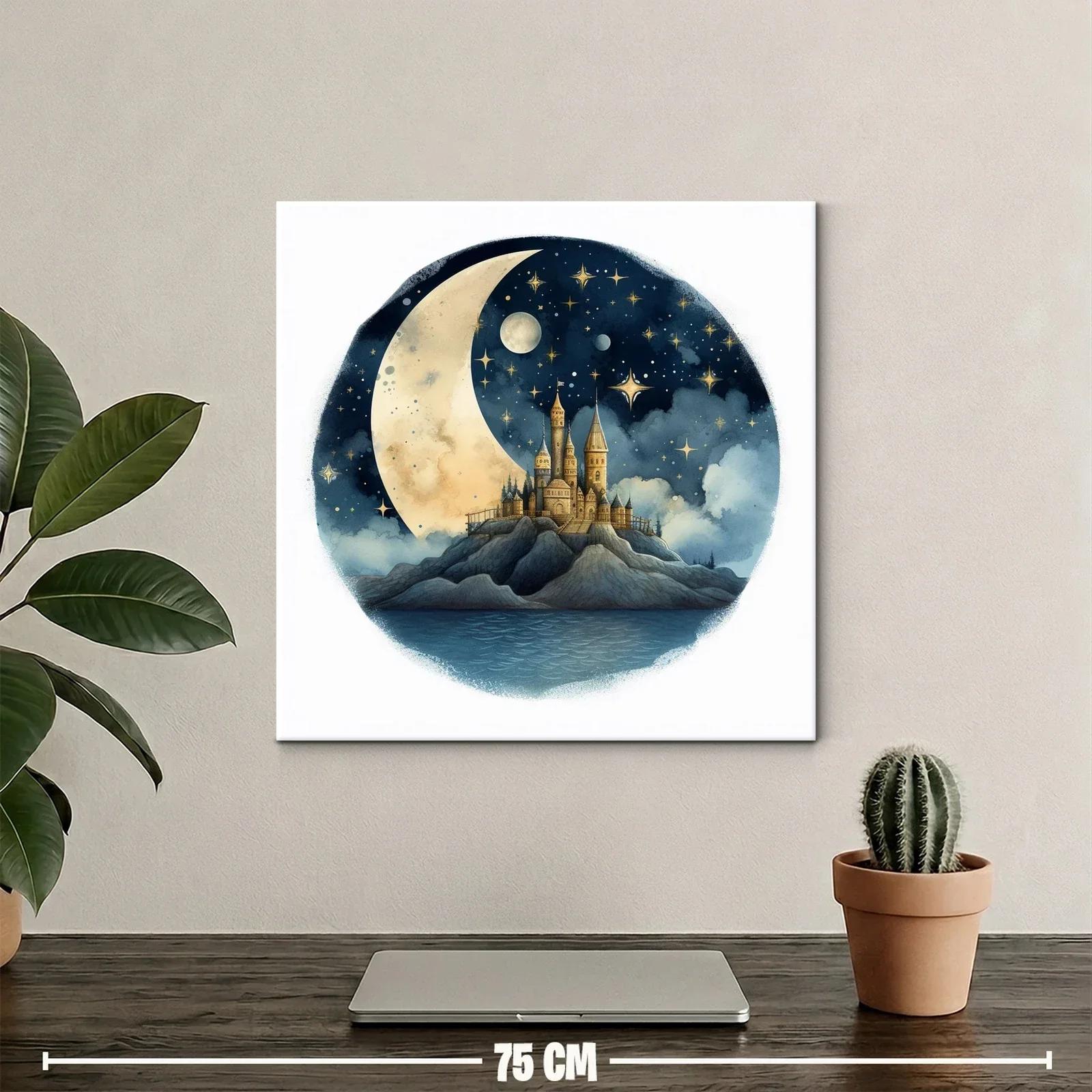Castillo encantado bajo la luna y estrellas doradas — miniatura 2