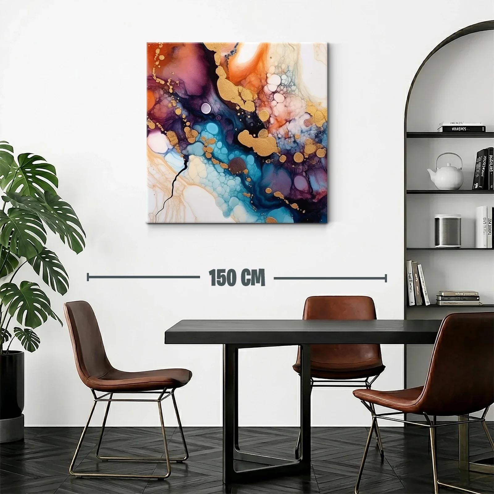 Abstracción vibrante con tonos cálidos y detalles dorados — miniatura 2