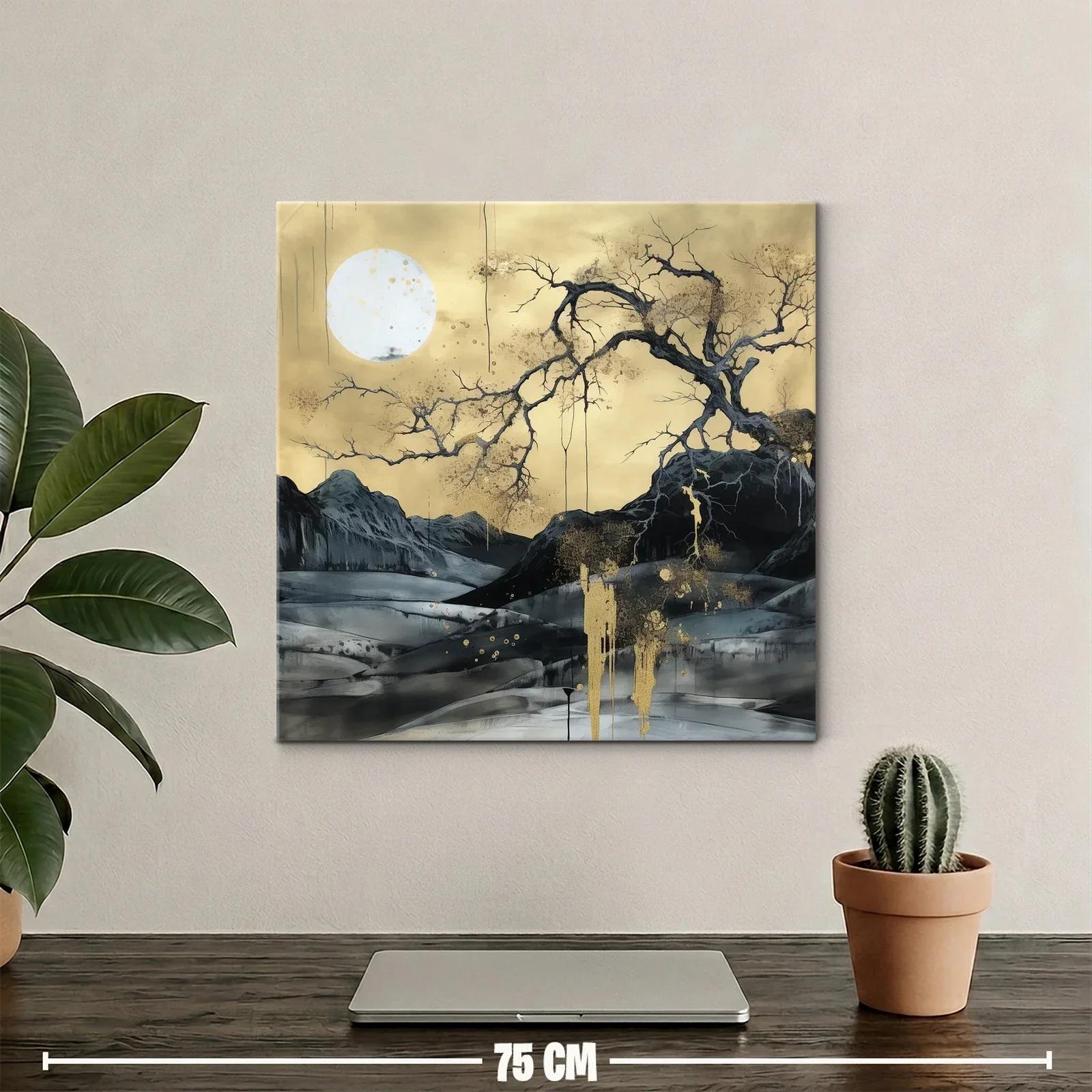 Paisaje nocturno con luna llena y árbol dorado — miniatura 2