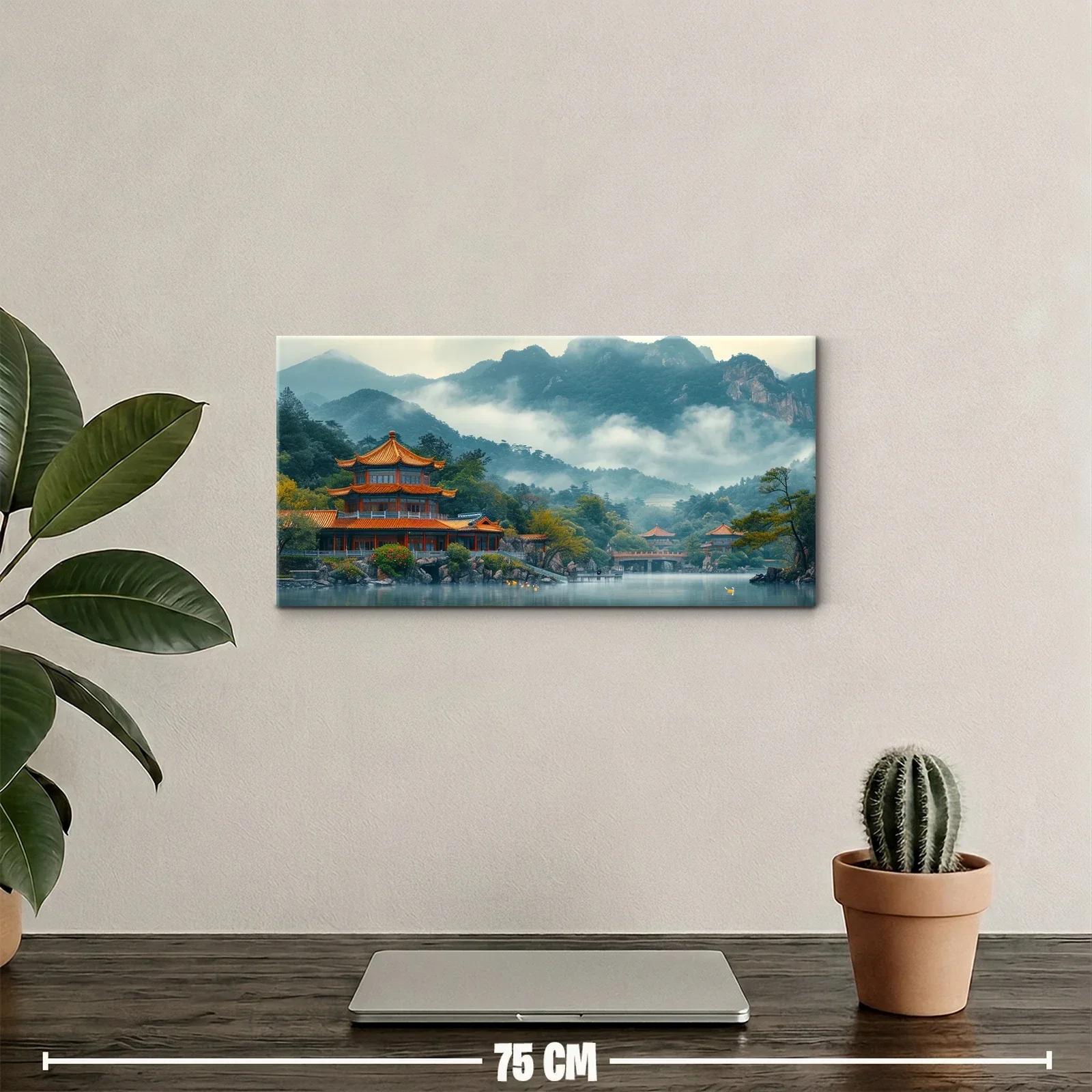 Cuadro pagoda china junto a un lago y montañas brumosas — miniatura 2