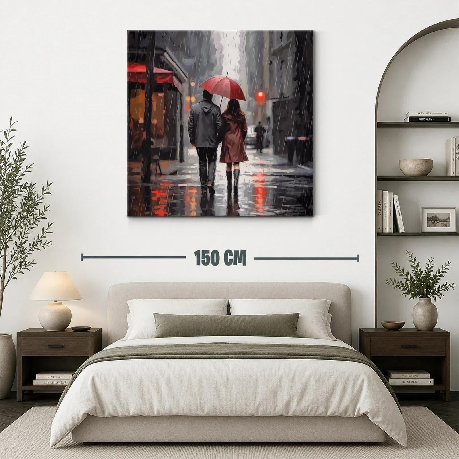 Pareja caminando bajo la lluvia con paraguas rojo — miniatura 3