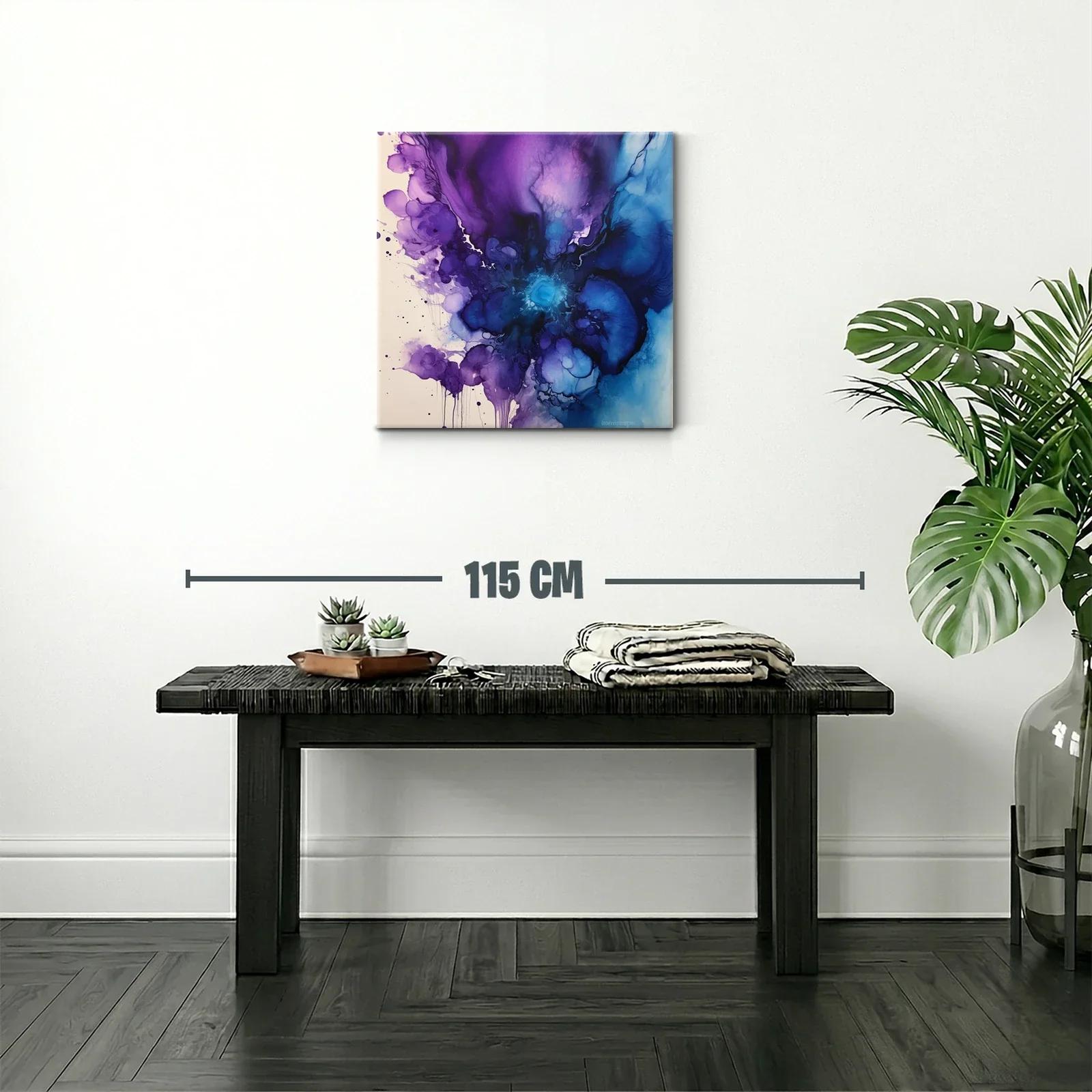 Explosión abstracta en tonos azul y violeta — miniatura 2