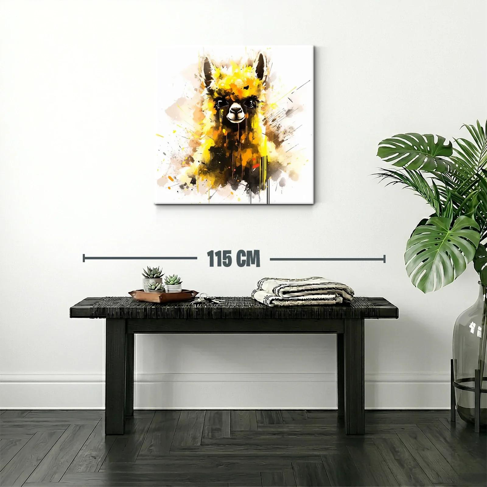Retrato vibrante de llama con toques de amarillo y negro — miniatura 2