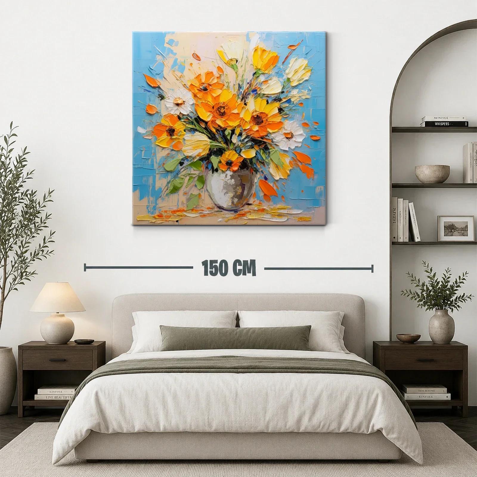 Ramo vibrante de flores amarillas y naranjas en azul — miniatura 3