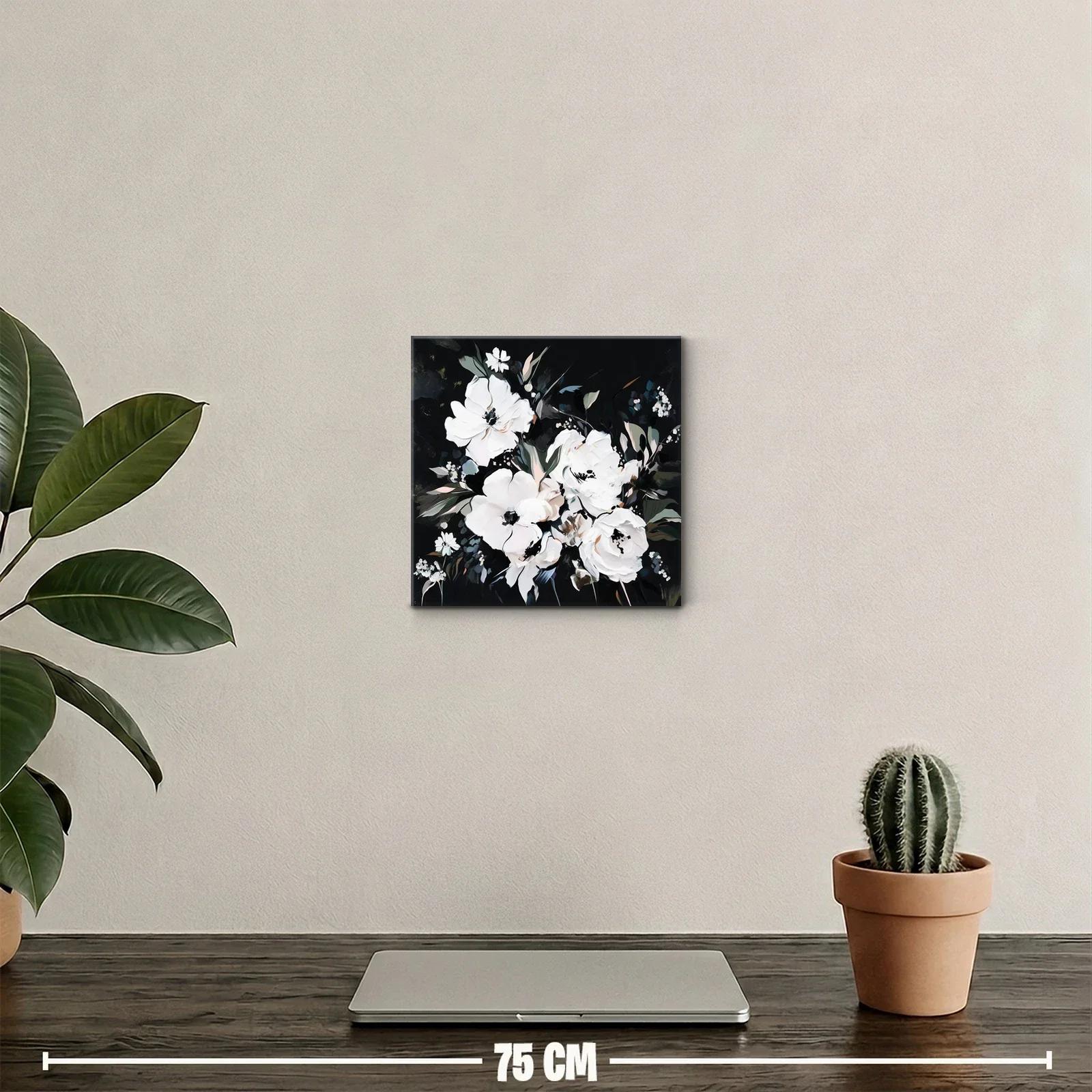 Elegancia floral en tonos blanco y negro — miniatura 2