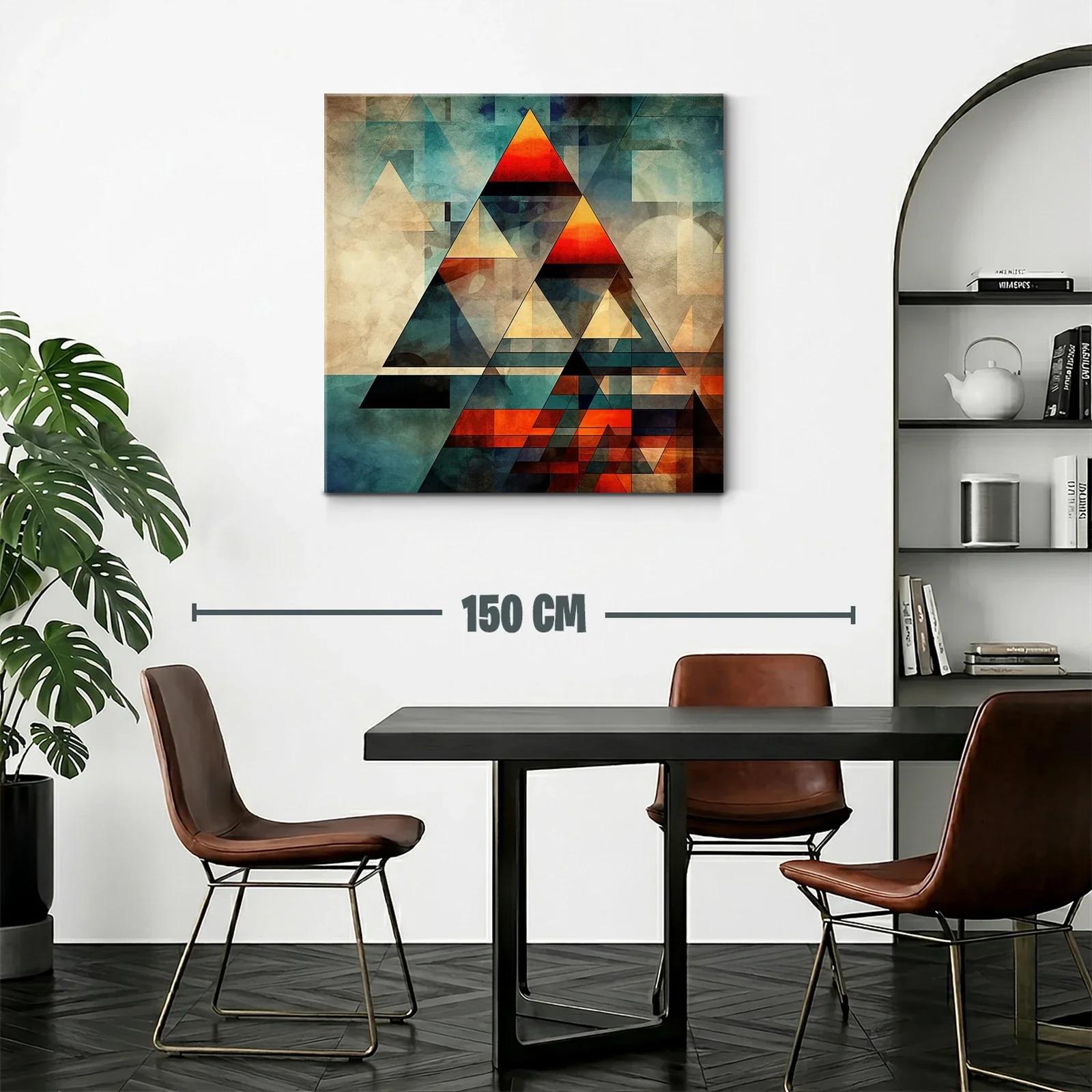 Composición abstracta con triángulos en tonos cálidos y fríos — miniatura 2