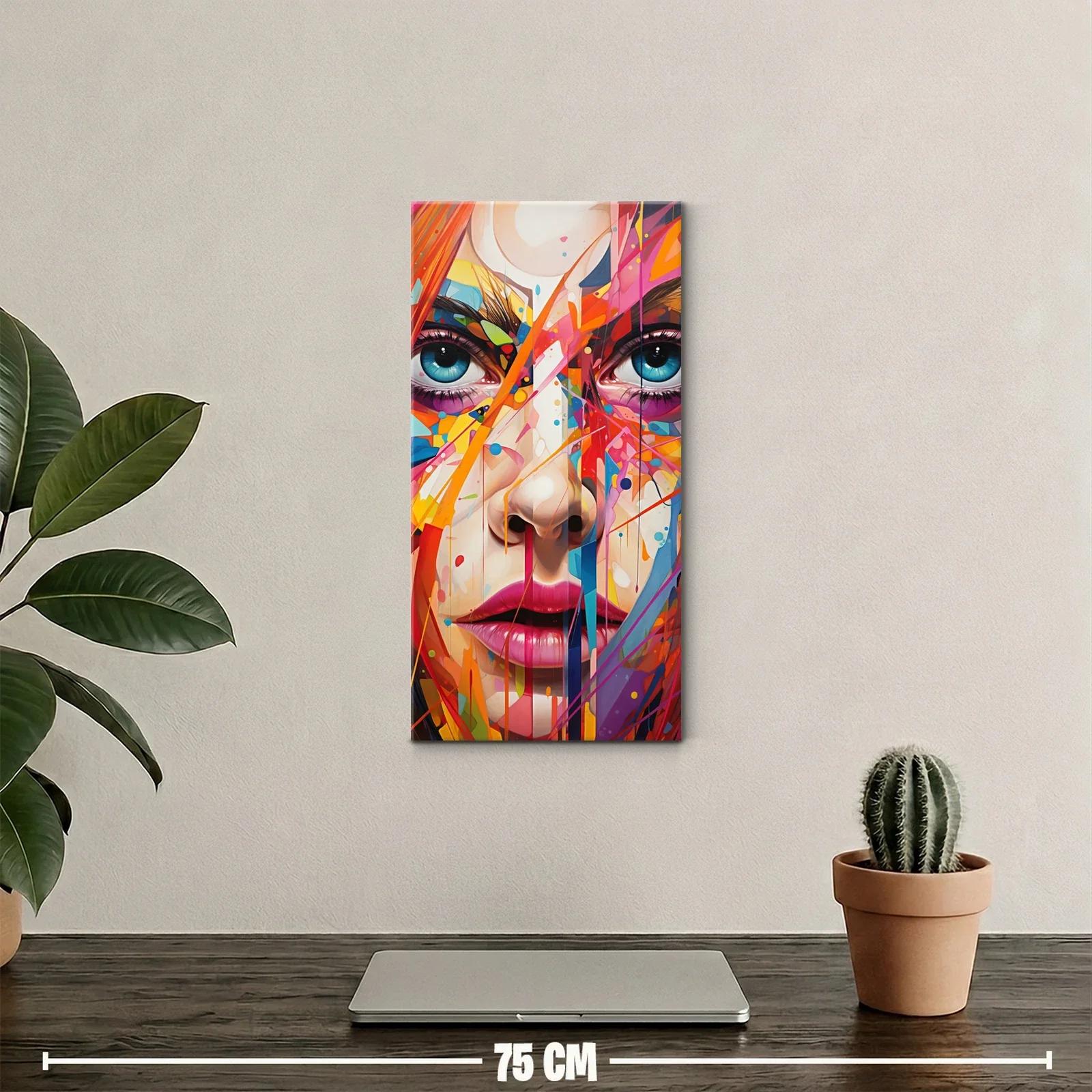 Cuadro rostro de mujer con ojos azules y trazos geométricos — miniatura 2
