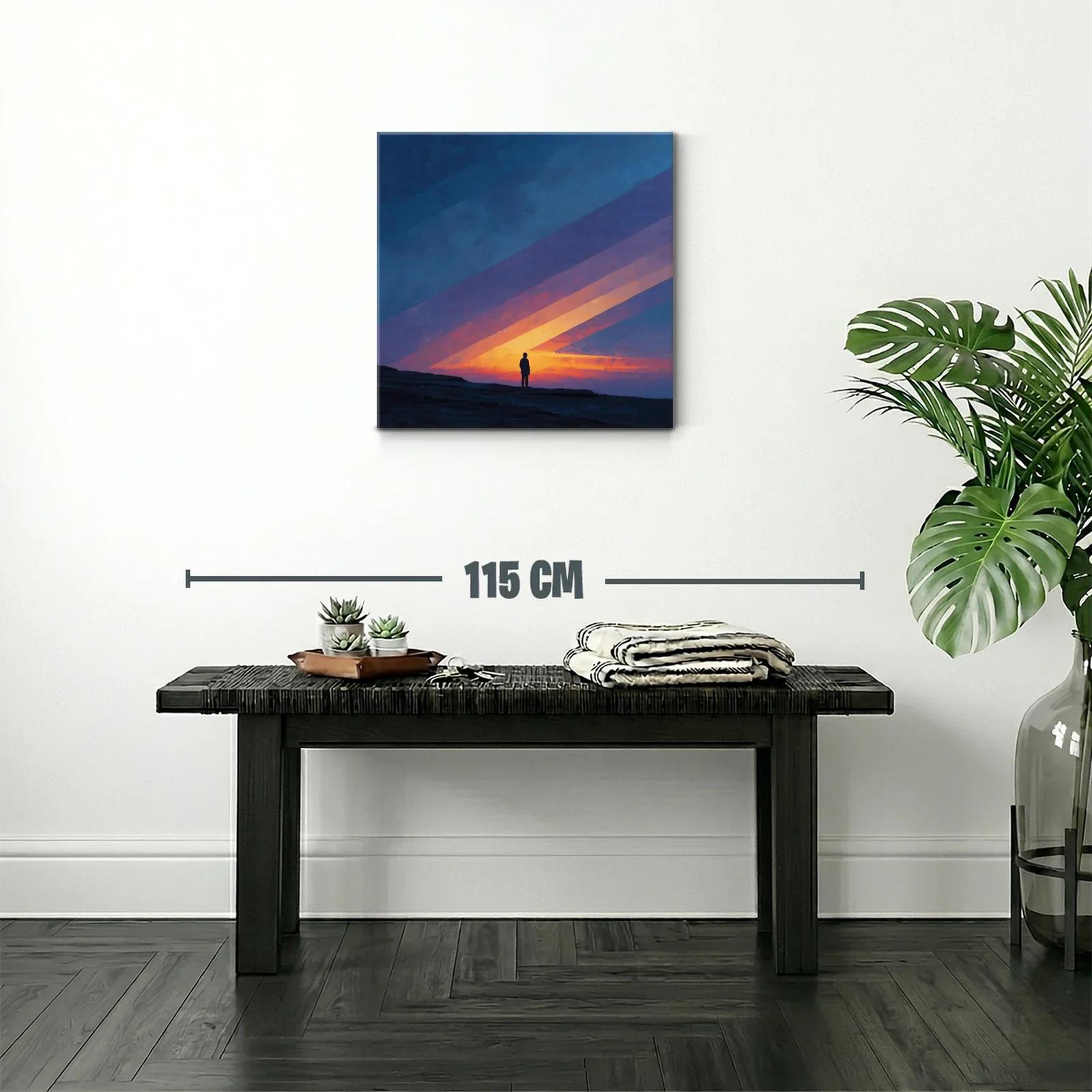 Figura solitaria ante un cielo al amanecer azul y naranja — miniatura 2