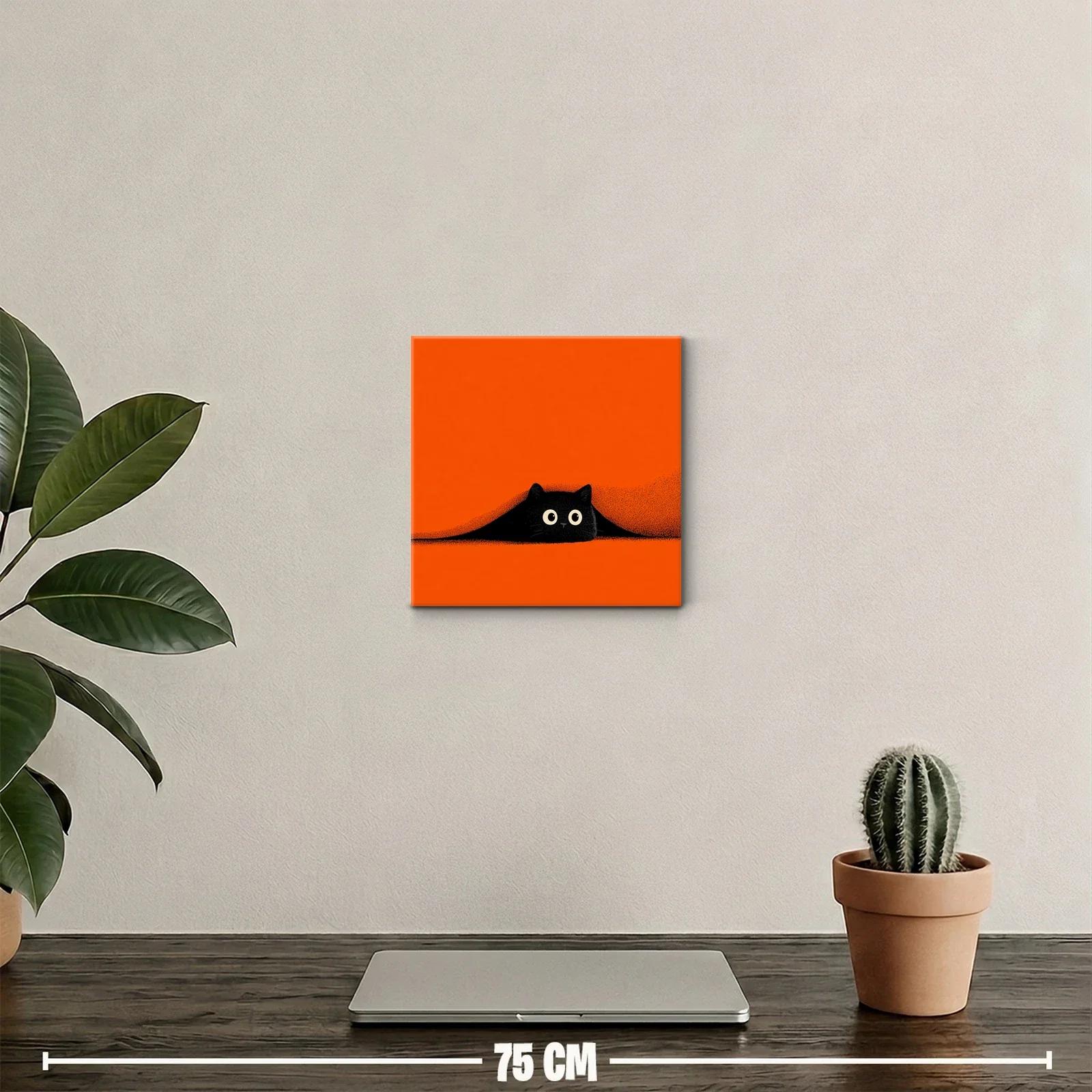 Gato negro sorprendido en fondo naranja vibrante — miniatura 2