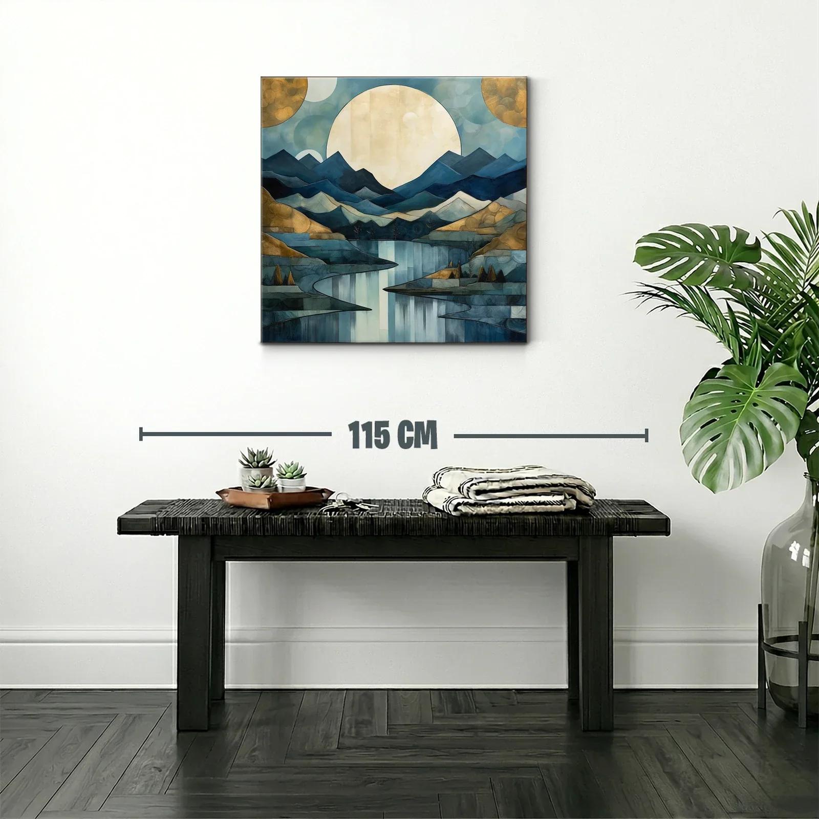 Paisaje montañoso con luna llena en tonos azul y dorado — miniatura 2