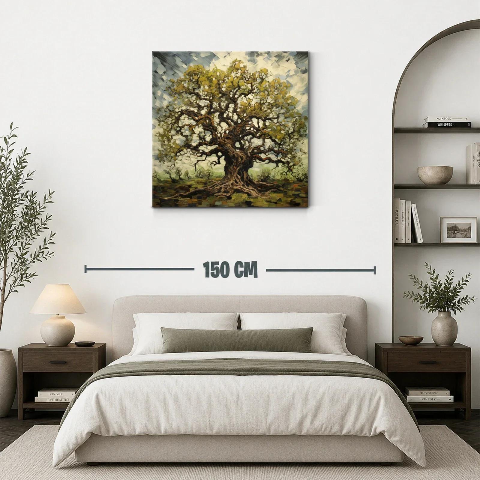 Árbol imponente con ramas entrelazadas y follaje dorado — miniatura 3