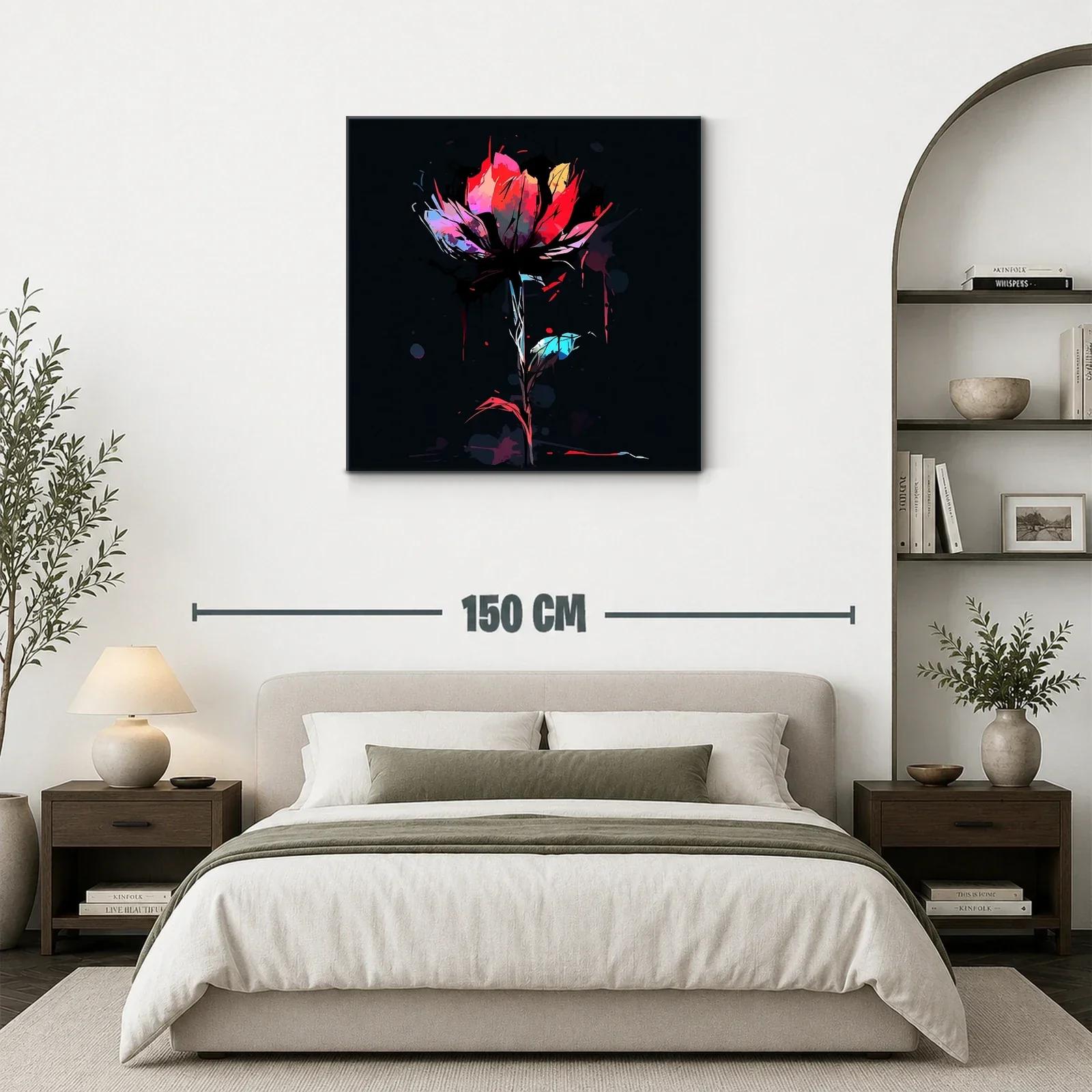 Flor vibrante con tonos intensos sobre fondo oscuro — miniatura 3