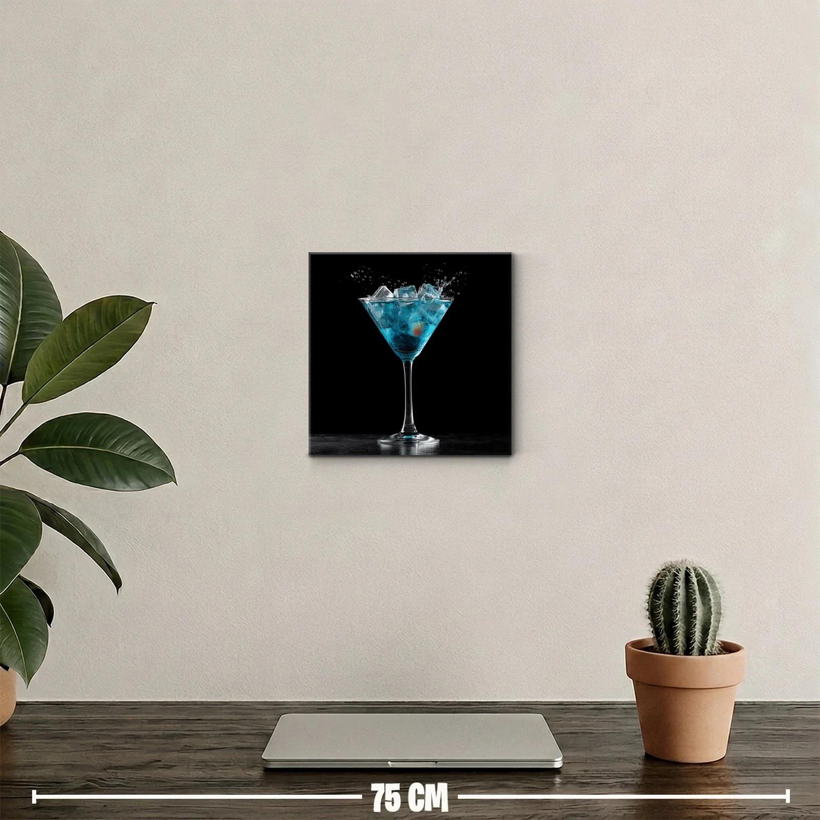 Cuadro decorativo cóctel azul con cubitos de hielo en negro — miniatura 2