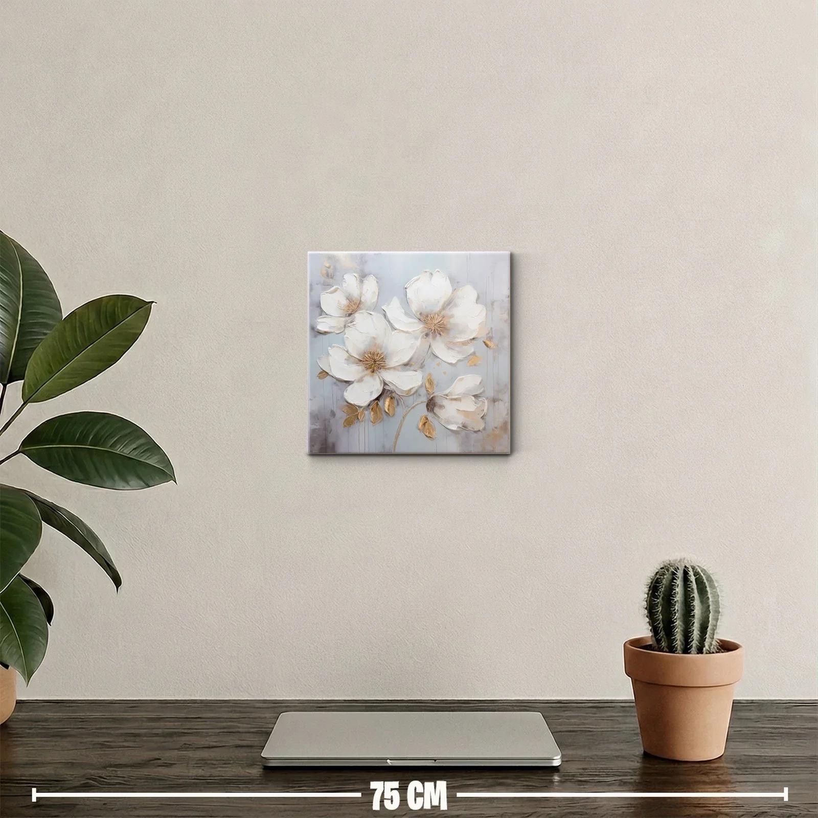 Cuadro floral con flores blancas y detalles dorados — miniatura 2
