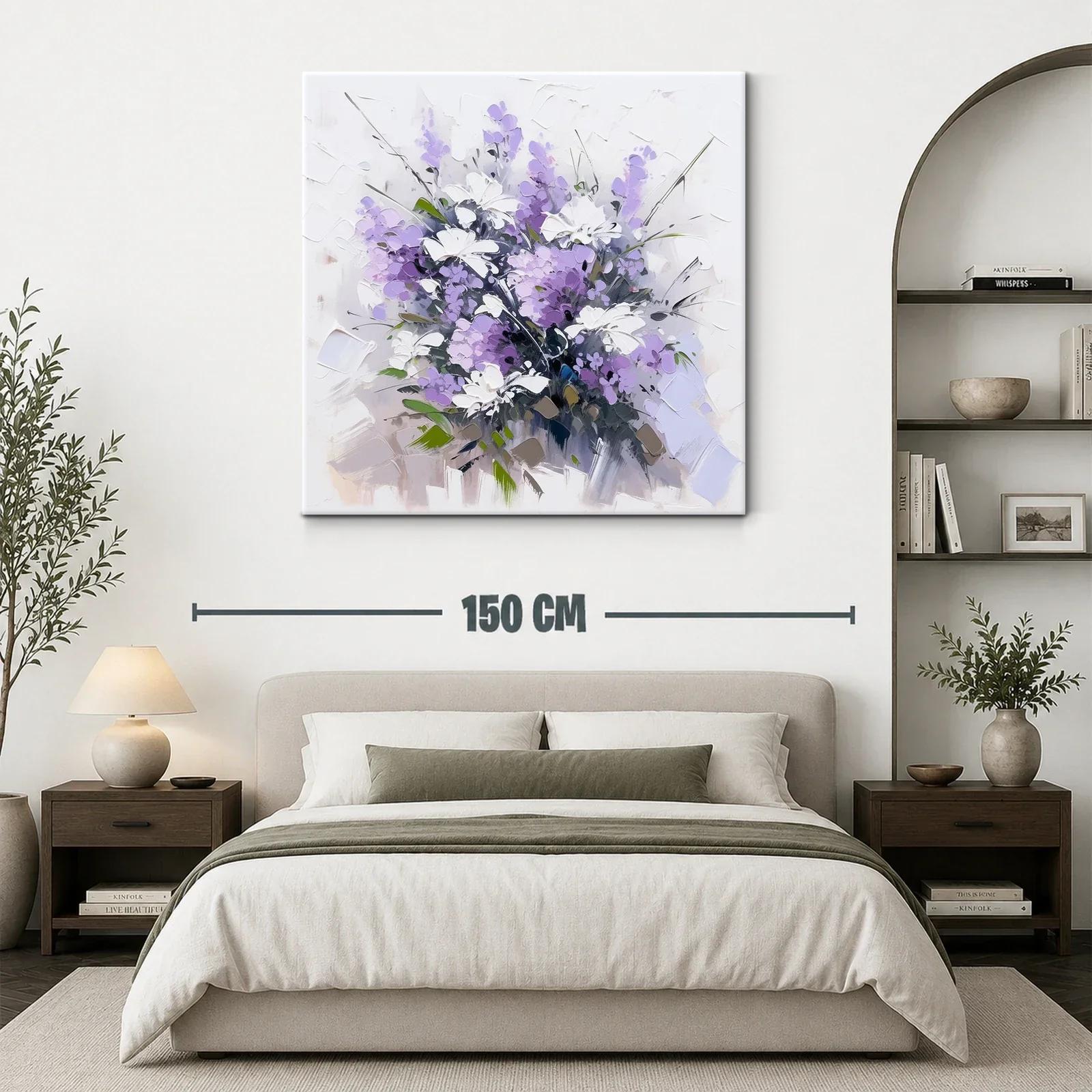 Ramo de flores en tonos lilas y blancos vibrantes — miniatura 3