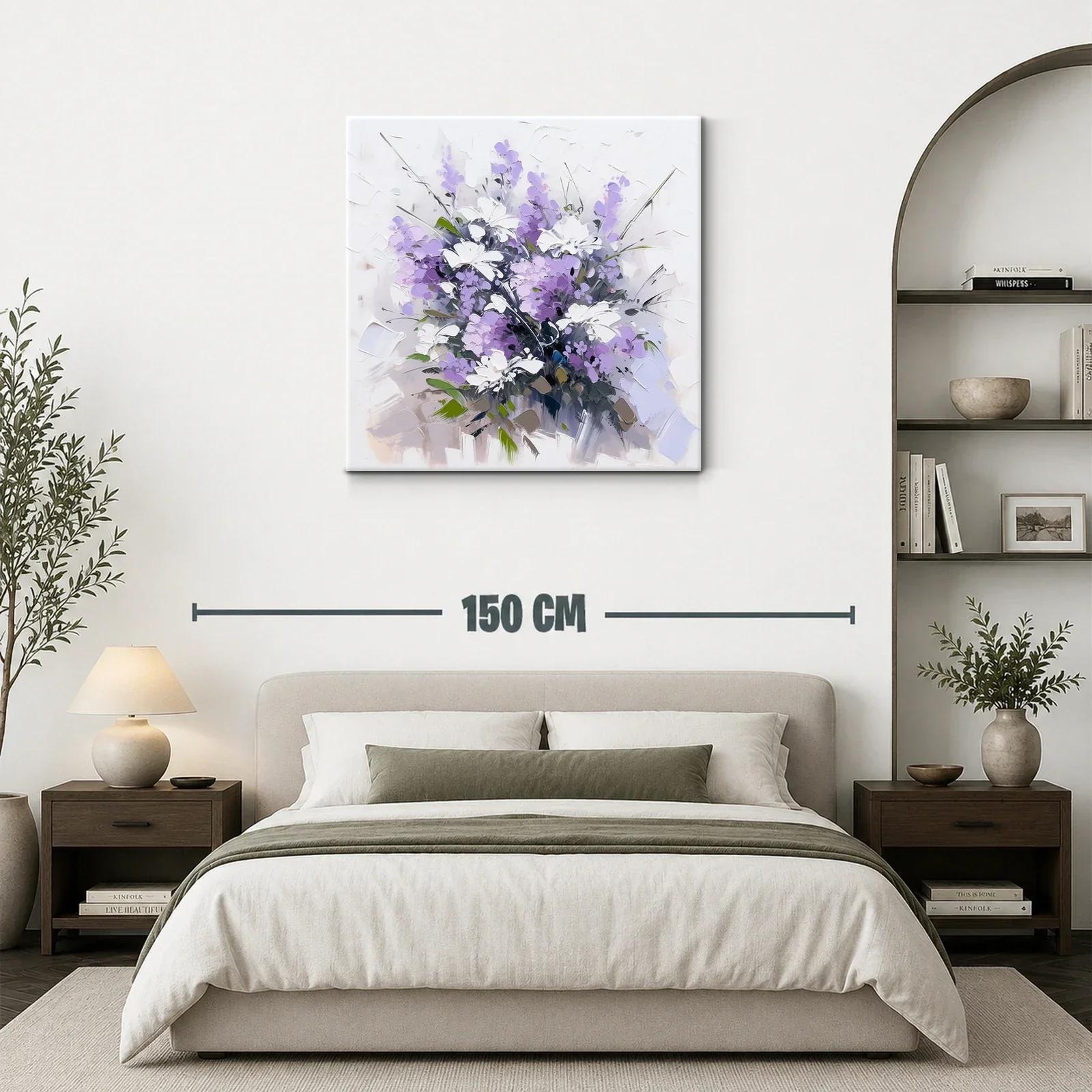 Ramo de flores en tonos lilas y blancos vibrantes — miniatura 3