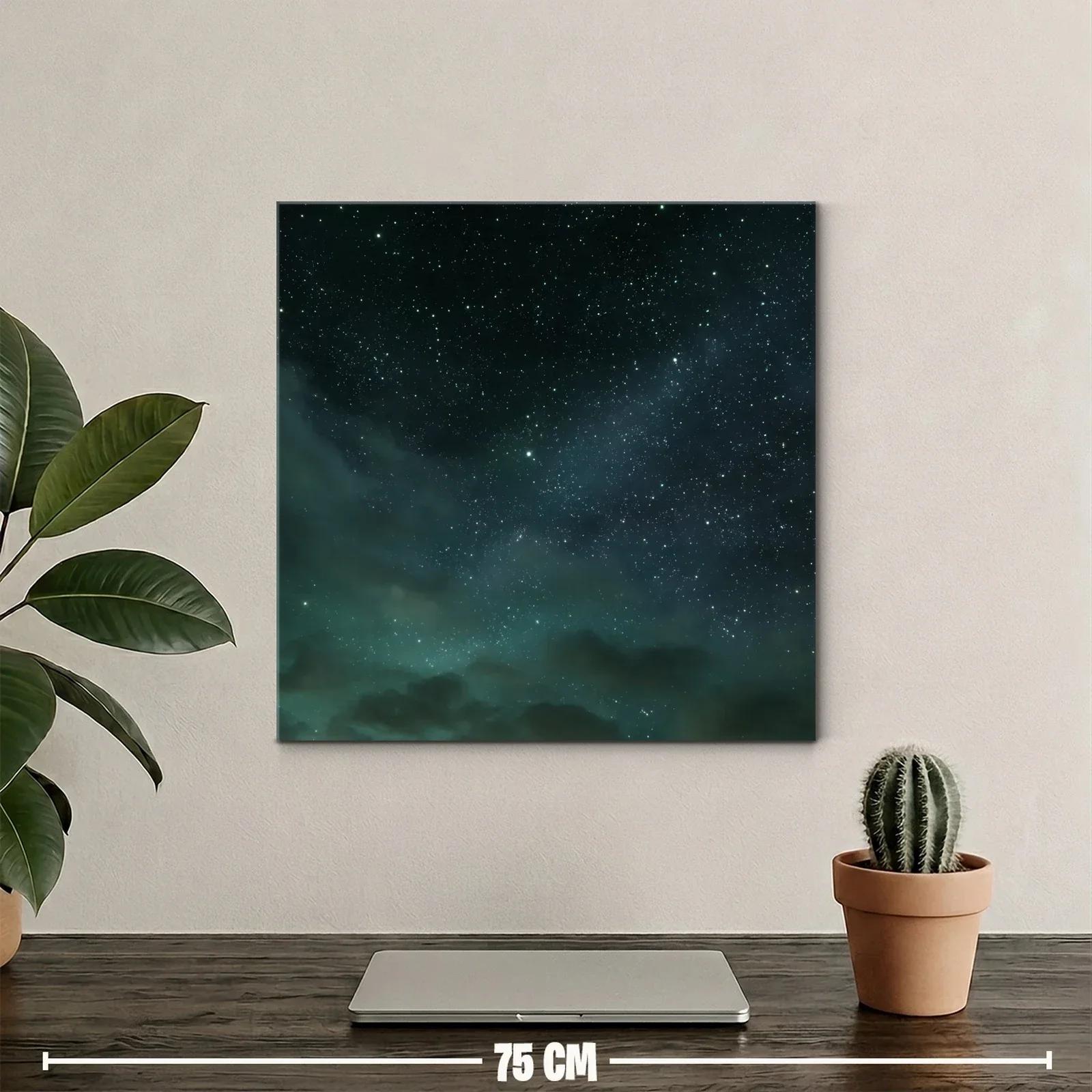 Cielo estrellado con nebulosas y nubes suaves — miniatura 2