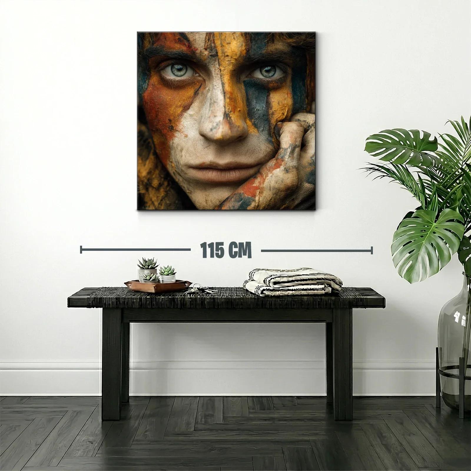 Rostro con pintura tribal en tonos tierra y azules profundos — miniatura 2