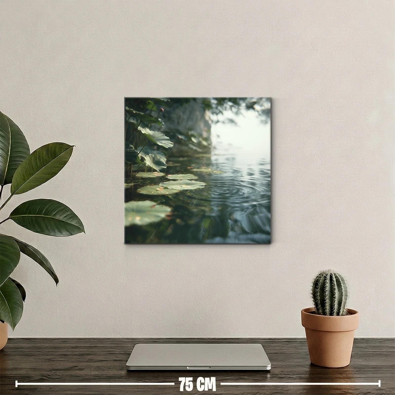 Tranquilidad natural con hojas acuáticas en calma — miniatura 2