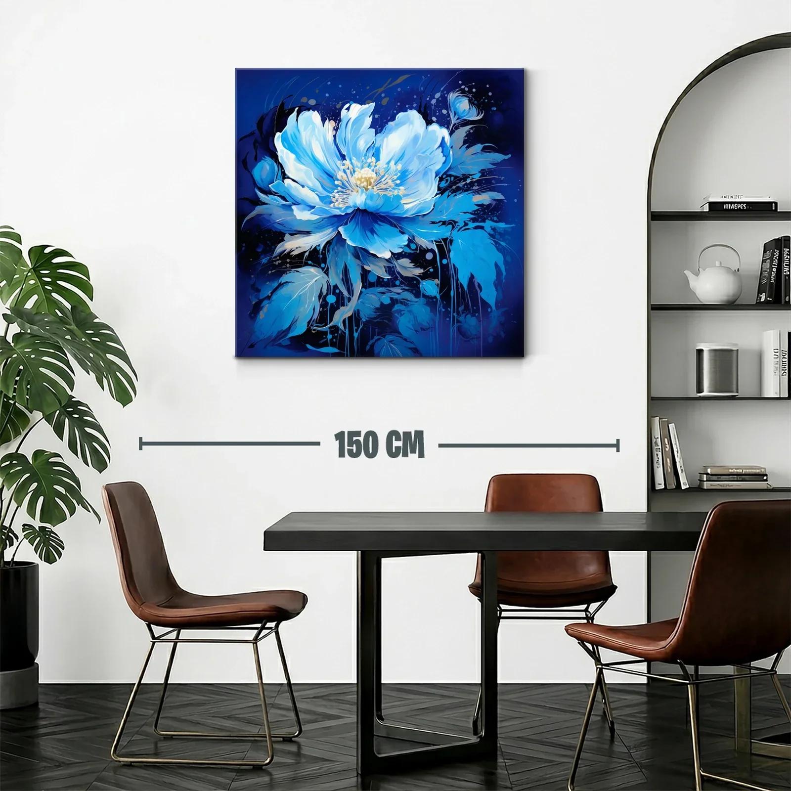 Flor azul vibrante con detalles delicados y fondo profundo — miniatura 2