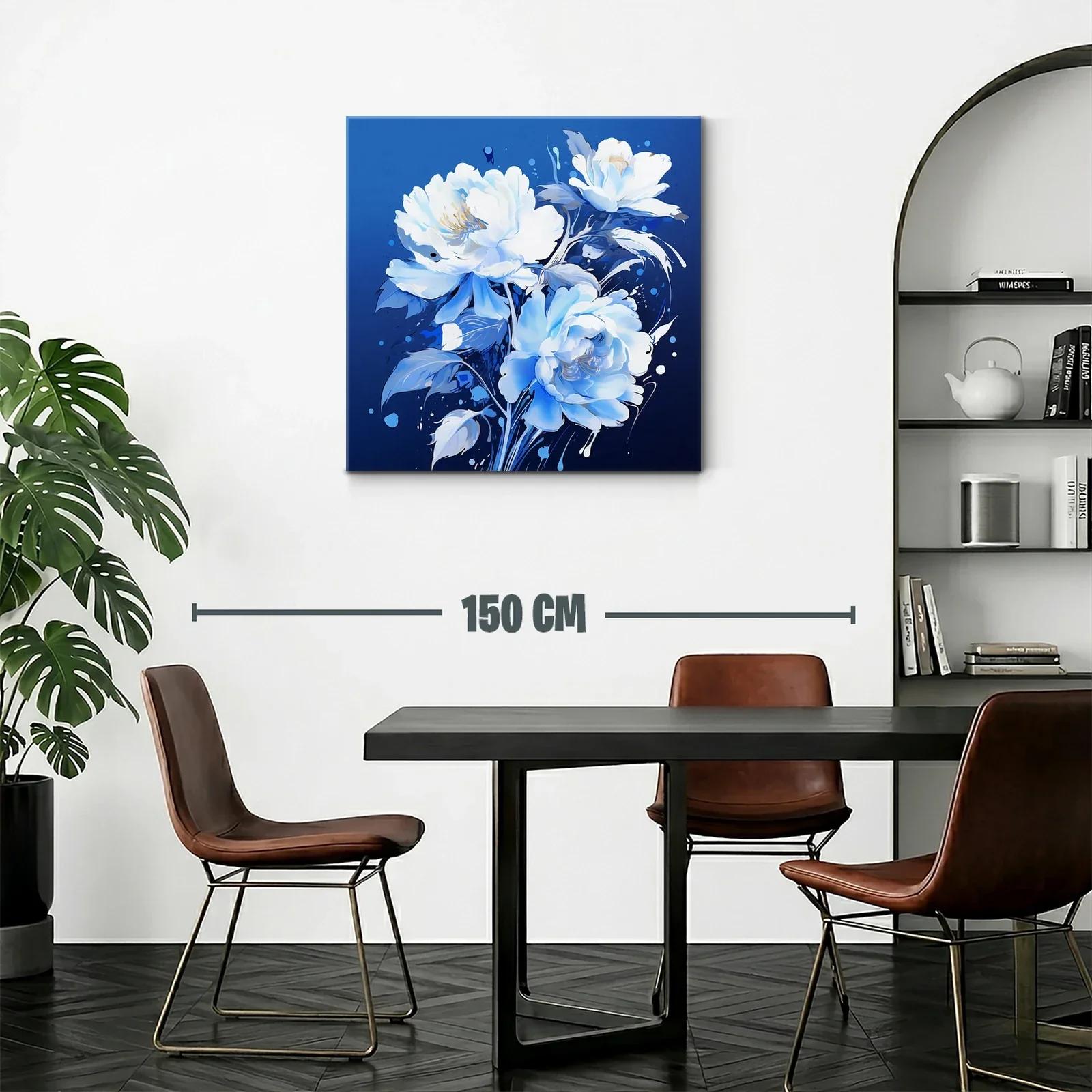 Elegantes flores blancas sobre fondo azul intenso — miniatura 2
