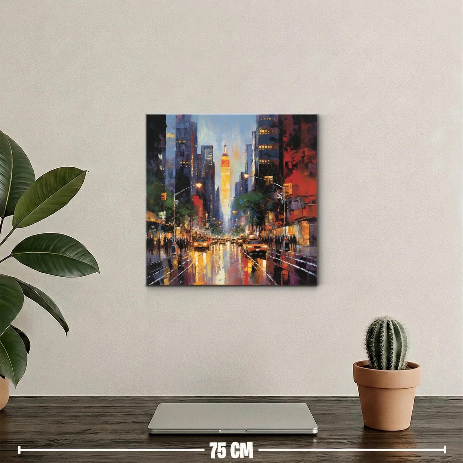Atardecer urbano en ciudad iluminada con taxis y rascacielos — miniatura 2