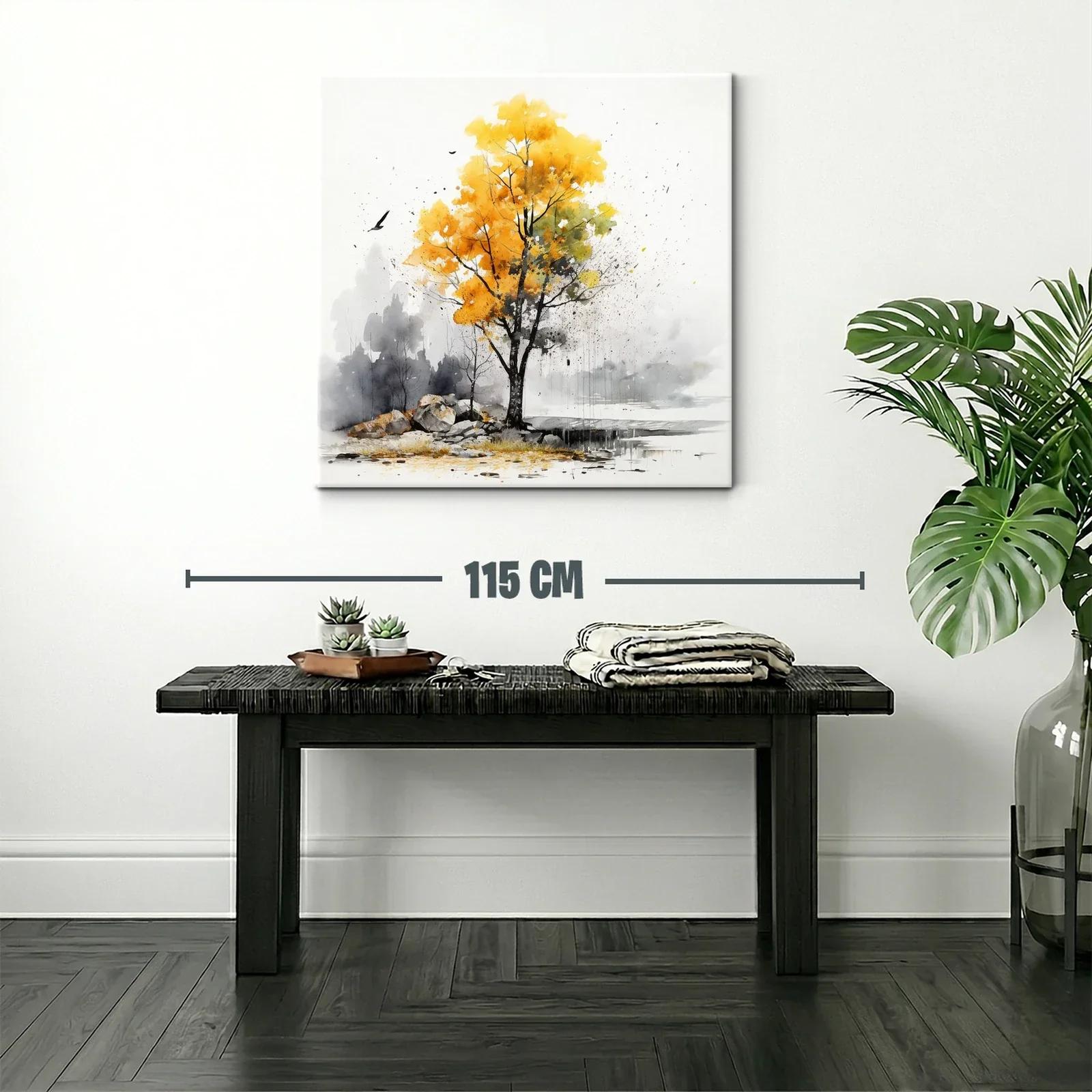 Árbol otoñal con tonalidades doradas y grises suaves — miniatura 2