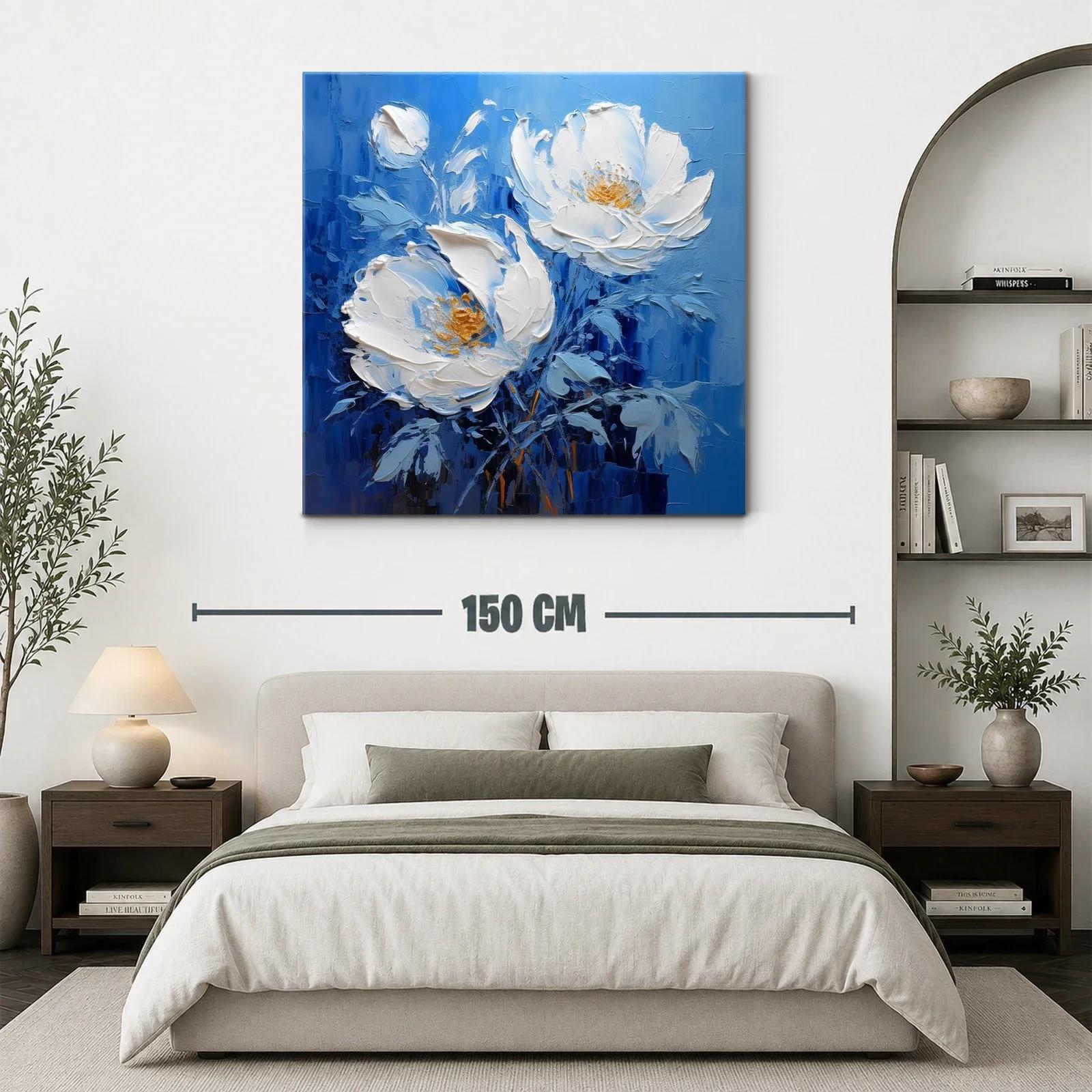 Cuadro con flores blancas sobre fondo azul intenso — miniatura 3