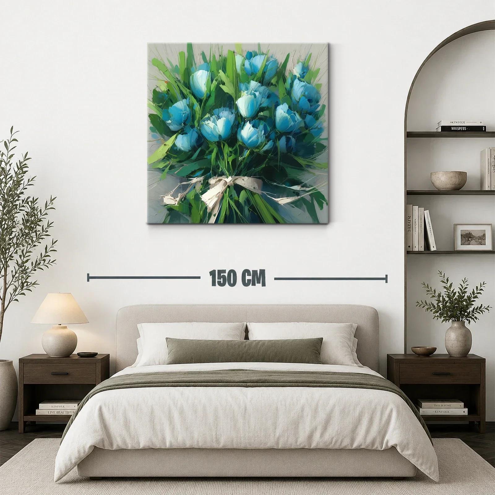 Ramo vibrante con flores azules y follaje verde fresco — miniatura 3