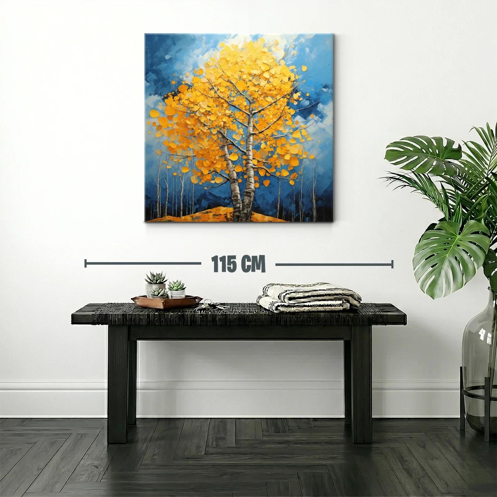 Árbol en otoño con hojas doradas sobre cielo azul — miniatura 2