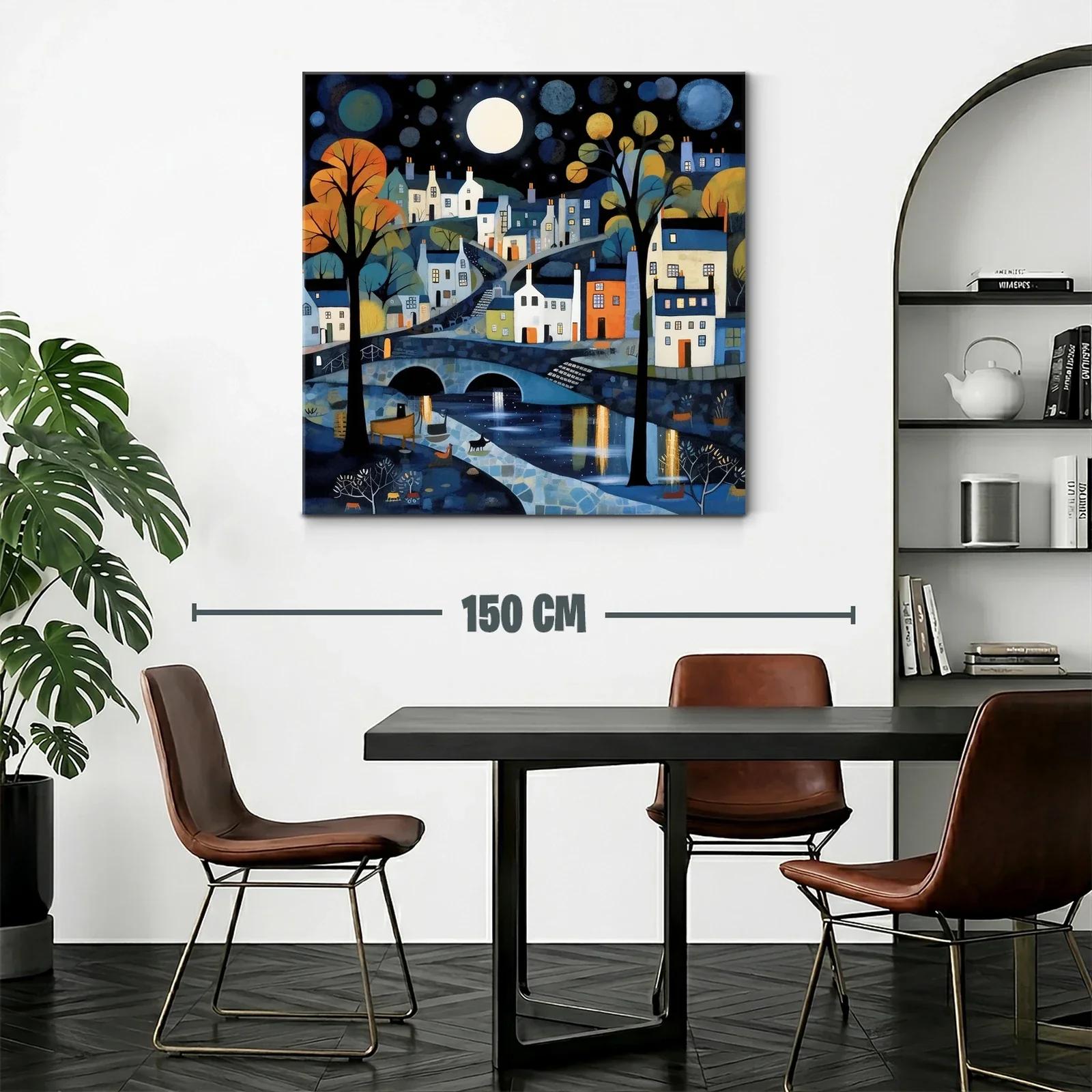 Paisaje nocturno de pueblo con luna llena y reflejos brillantes — miniatura 2